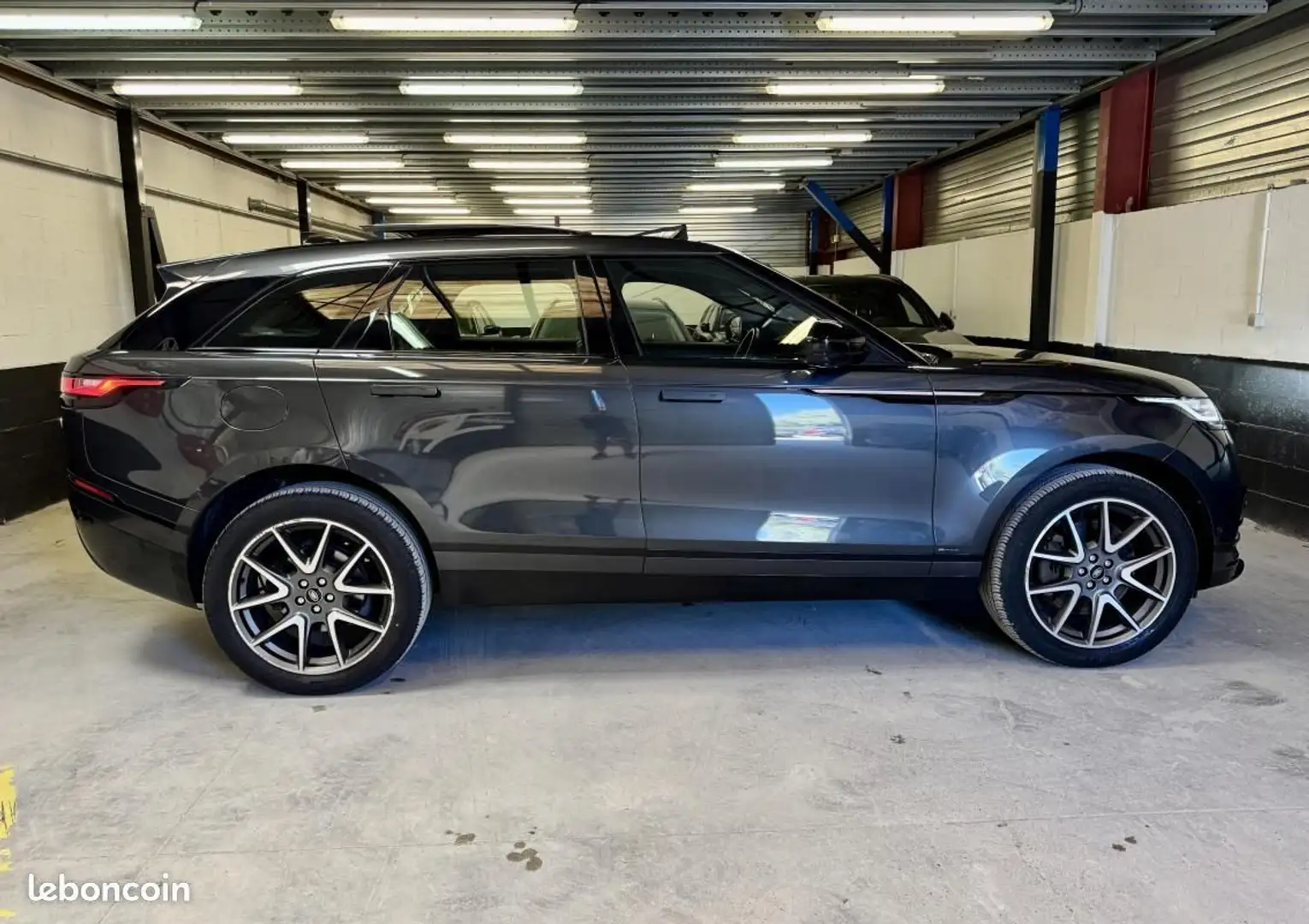 Land Rover Range Rover Velar Land P400e P 400e Hybrid PHEV 404ch R-Dynamic SE A Grigio - 2