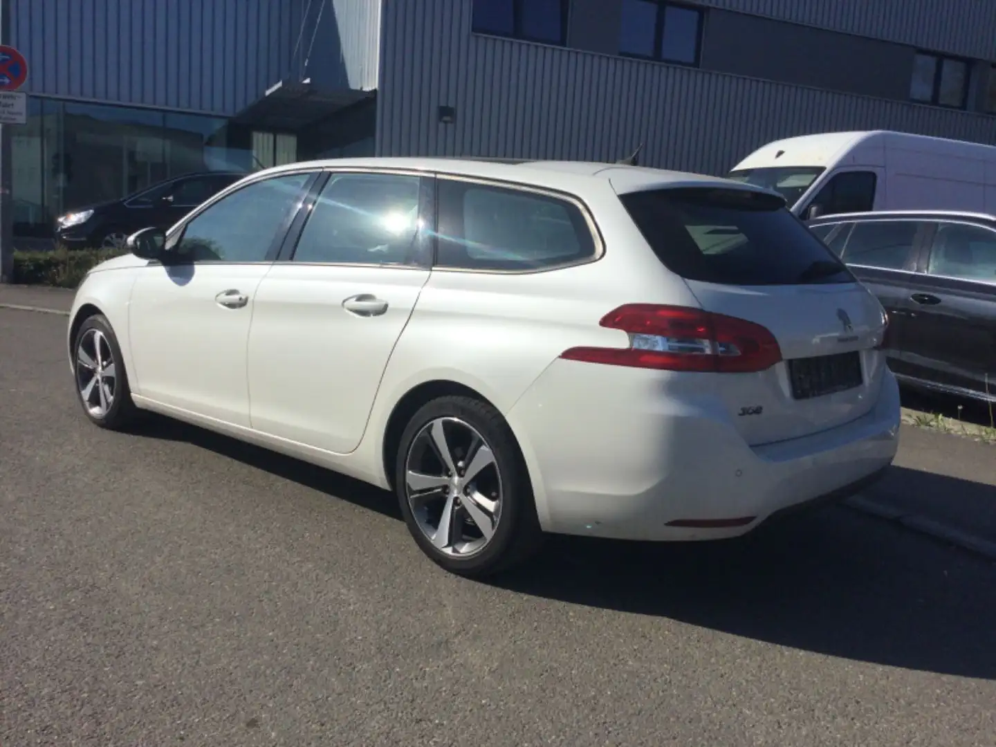 Peugeot 308 SW Active Wit - 2