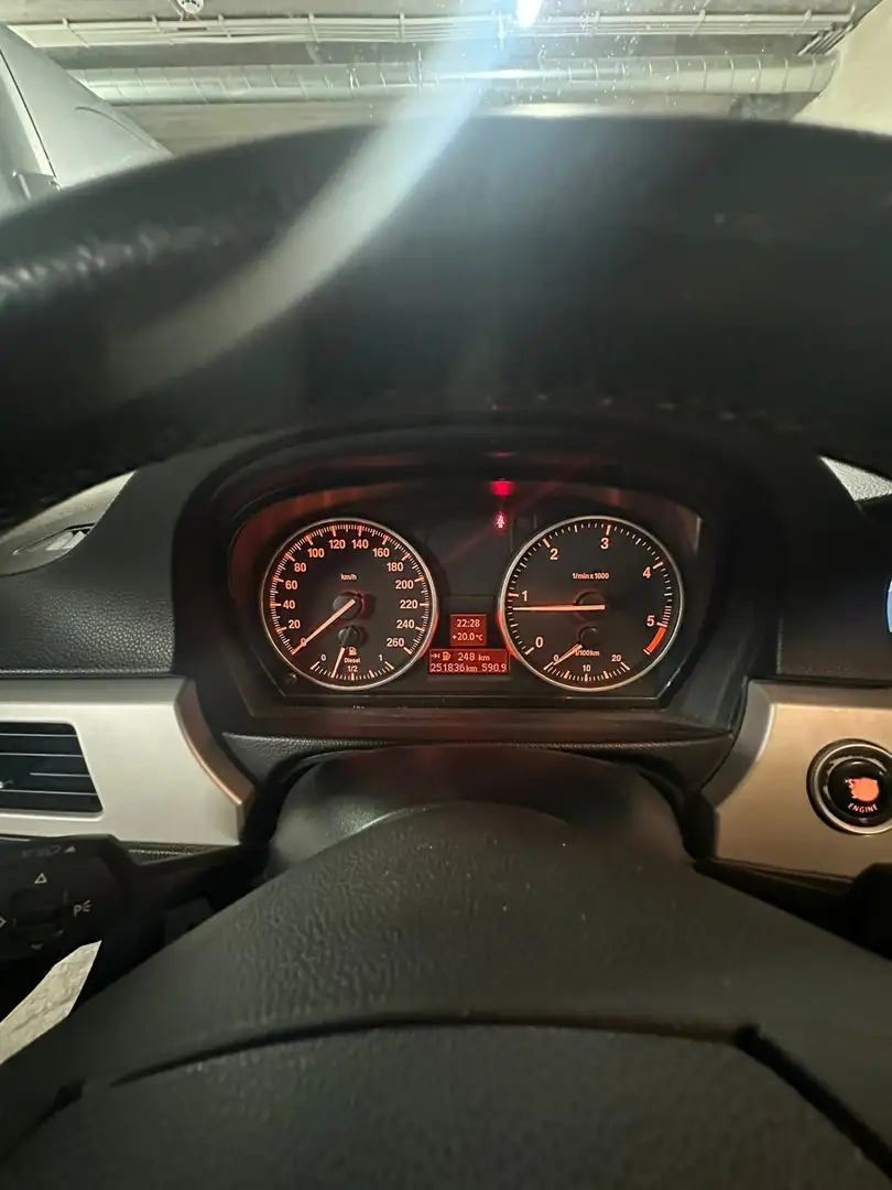 BMW 320 320 d Challenge - 2