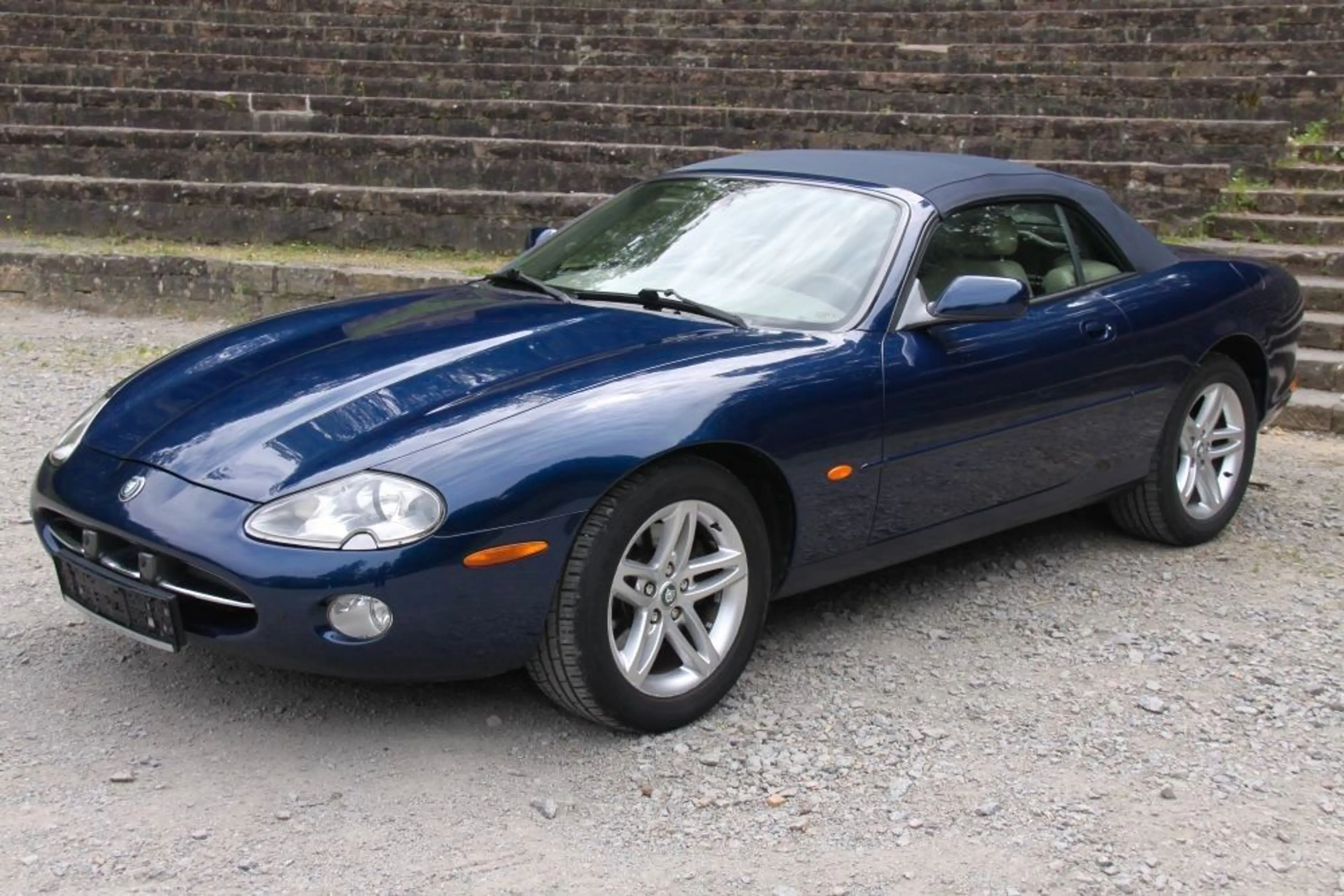 Jaguar XK8 Cabriolet 3 Jahre Garantie — photo 3