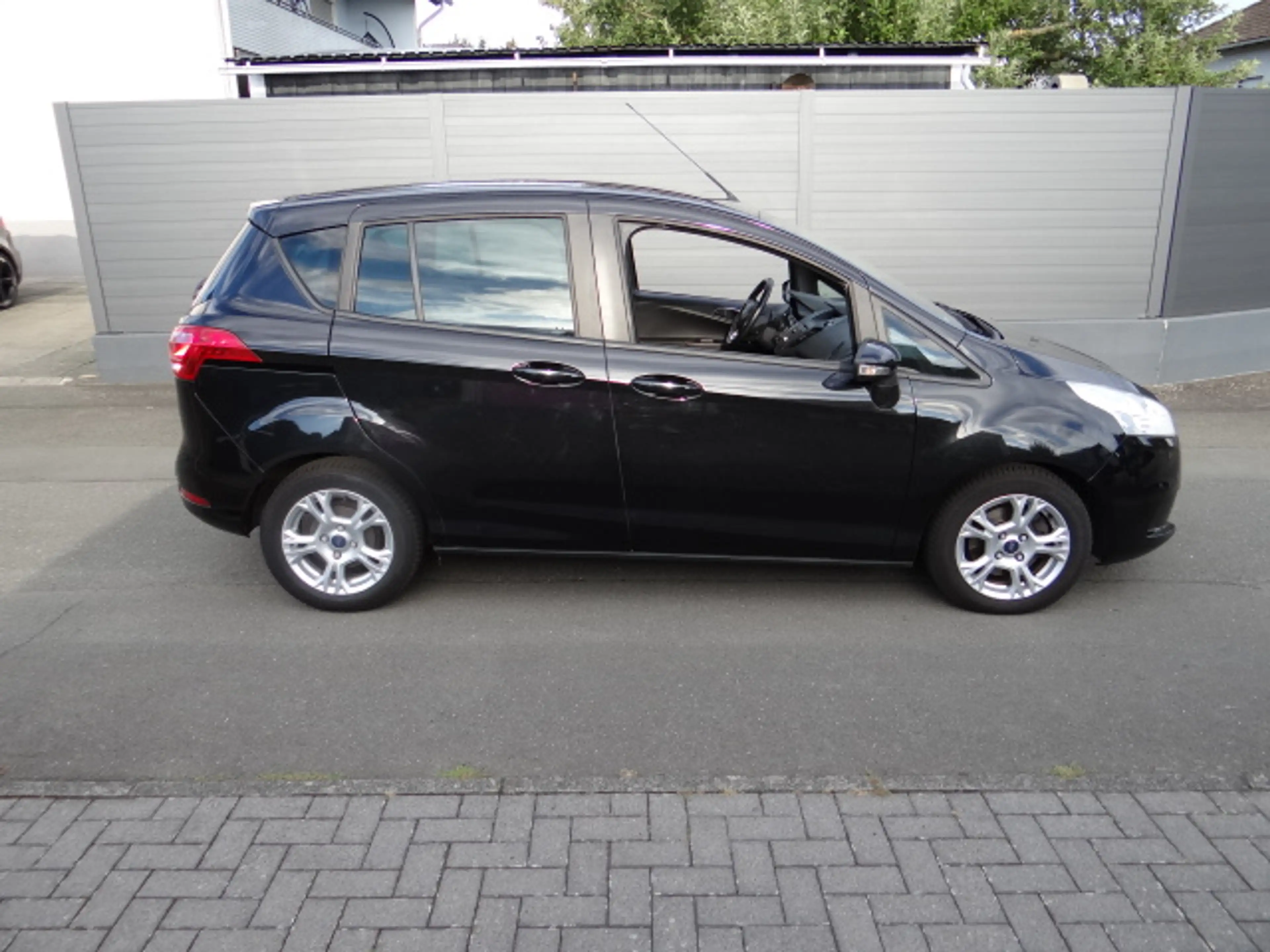 Ford B-Max B-MAX, 54 Tkm. Klima, PDC, SHZ, Alu TÜV neu. — photo 5