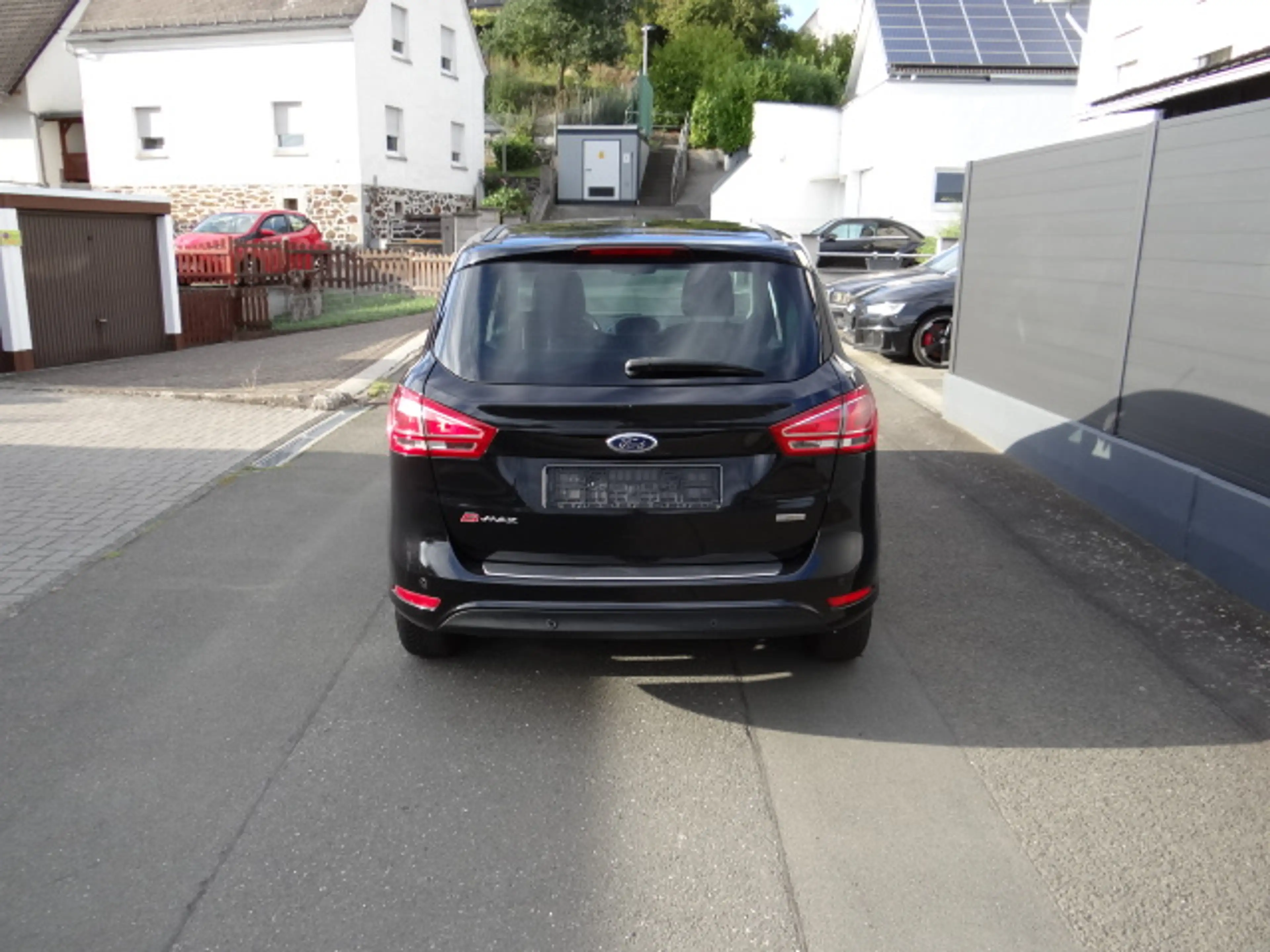 Ford B-Max B-MAX, 54 Tkm. Klima, PDC, SHZ, Alu TÜV neu. — photo 7