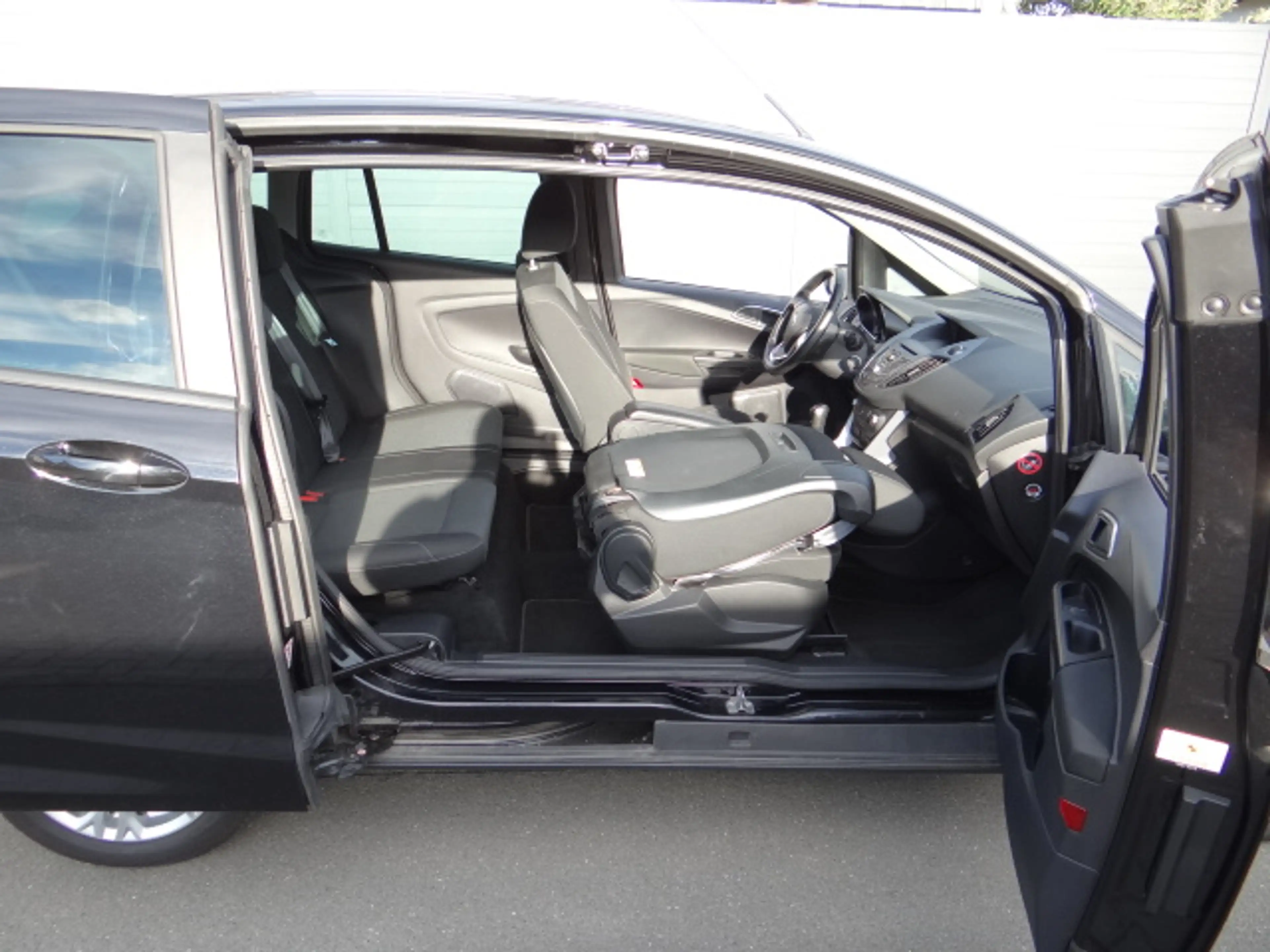 Ford B-Max B-MAX, 54 Tkm. Klima, PDC, SHZ, Alu TÜV neu. — photo 13