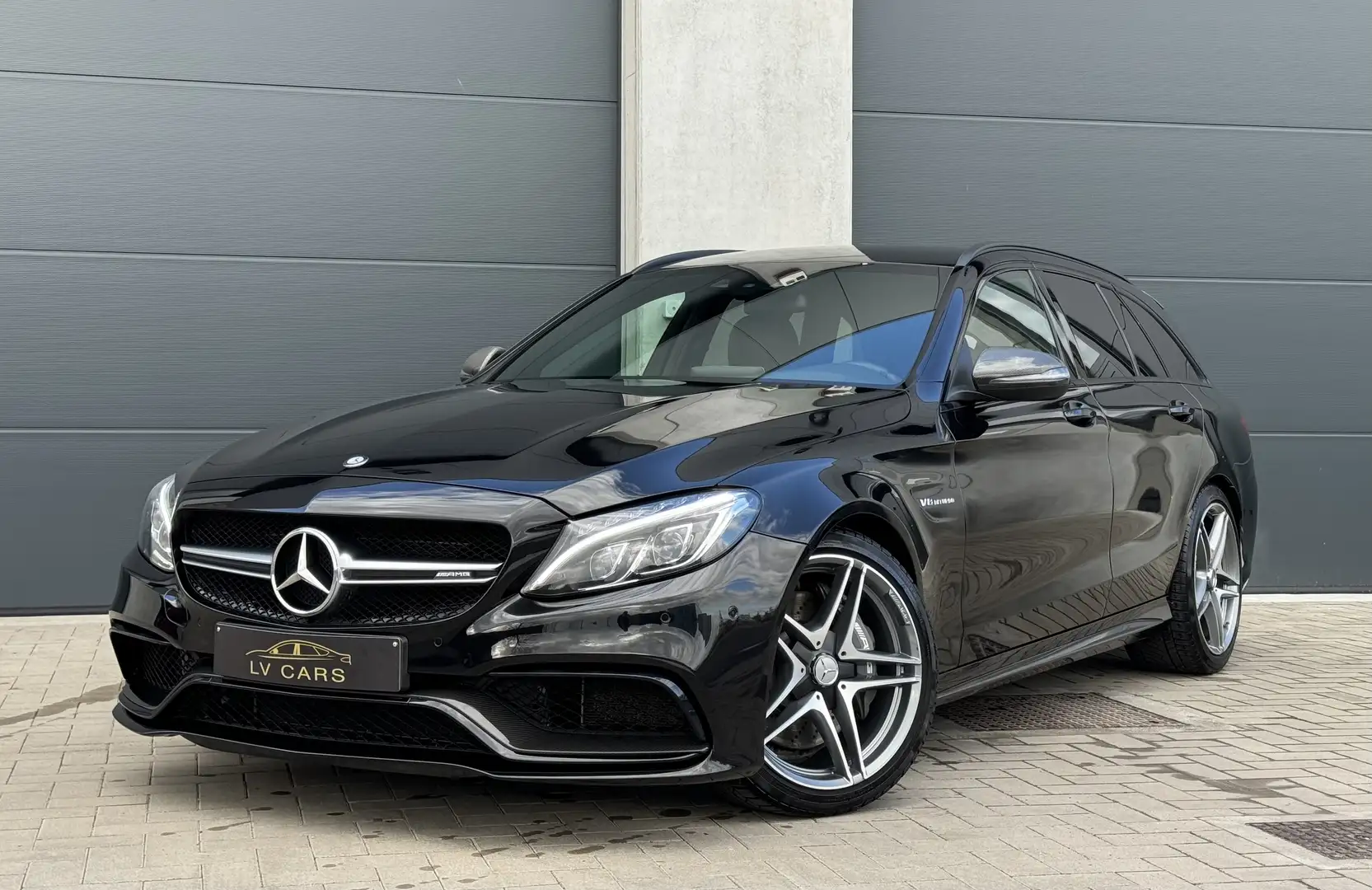 Mercedes-Benz C 63 AMG 4.0BiTurbo / 99.000km / 2016 Noir - 1