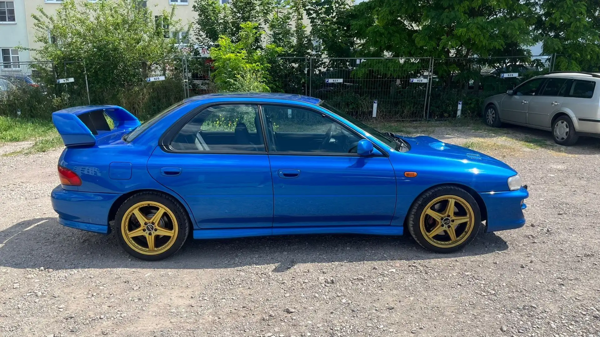 Subaru Impreza 2.0 4WD GT Blau - 2