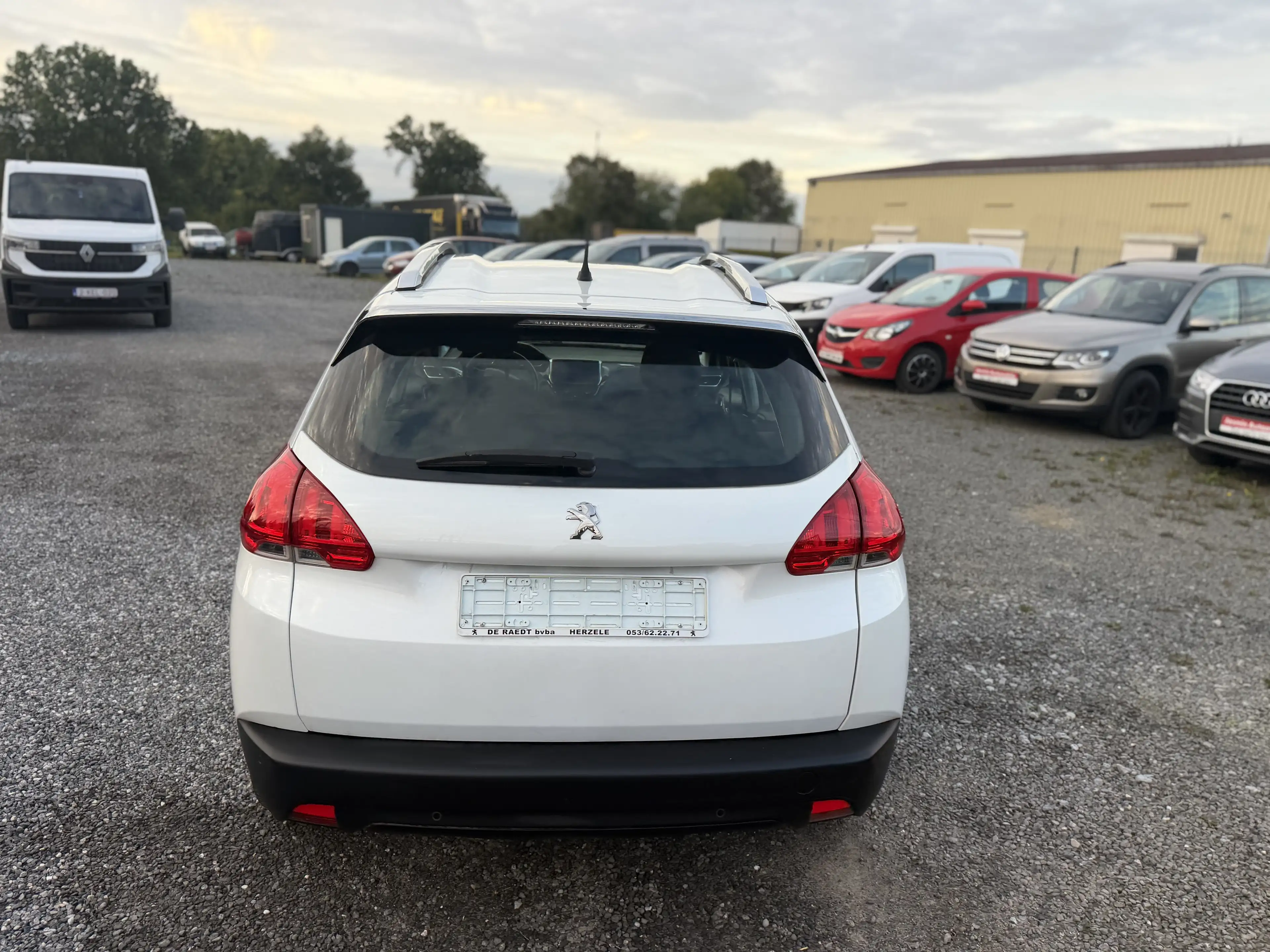 Peugeot 2008 1.6HDI*GPS*AIRCO**48.000KM**GARANTIE 12MOIS* — photo 4