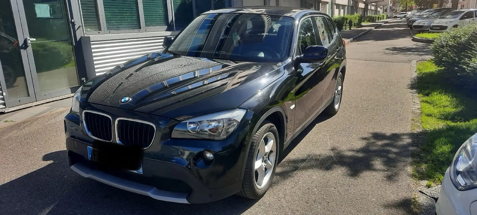 BMW X1 sDrive 18d 143 ch Lounge - 1