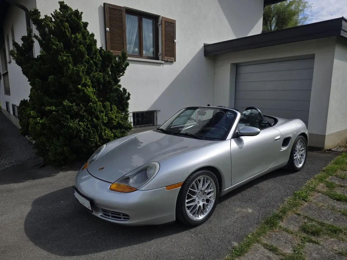 Porsche Boxster 2.5 Schaltgetriebe Cabrio Silber - 1