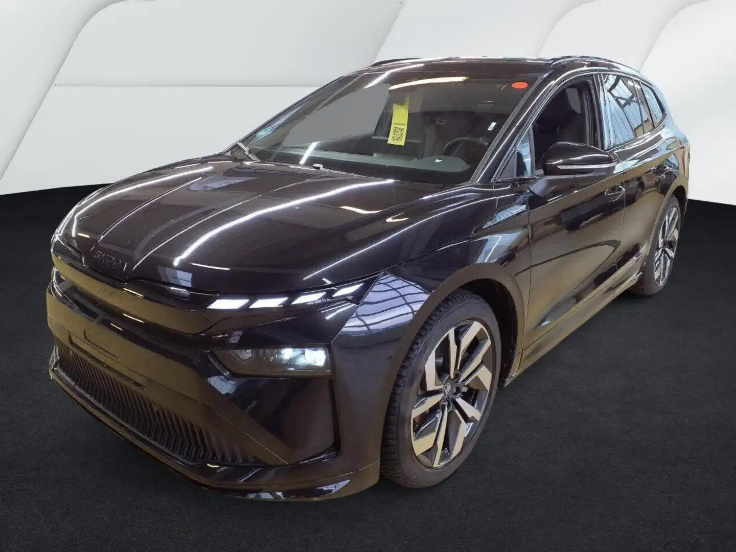 Skoda Enyaq Sportline 85x Pano AHK Kamera Wärmepumpe AHK Pano Schwarz - 2