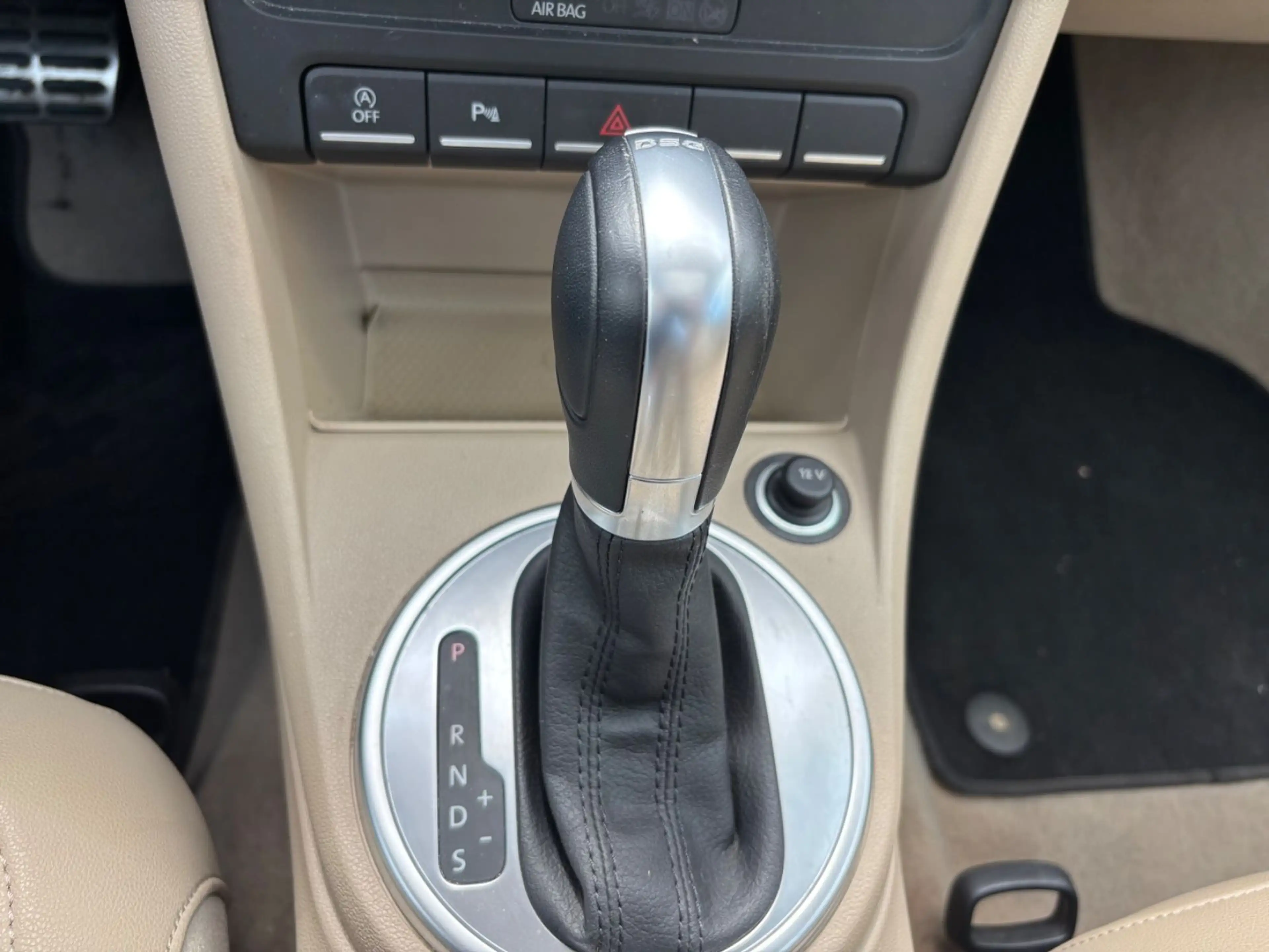 Volkswagen Beetle Lim. Sport *TOP AUSSTATTUNG* — photo 13