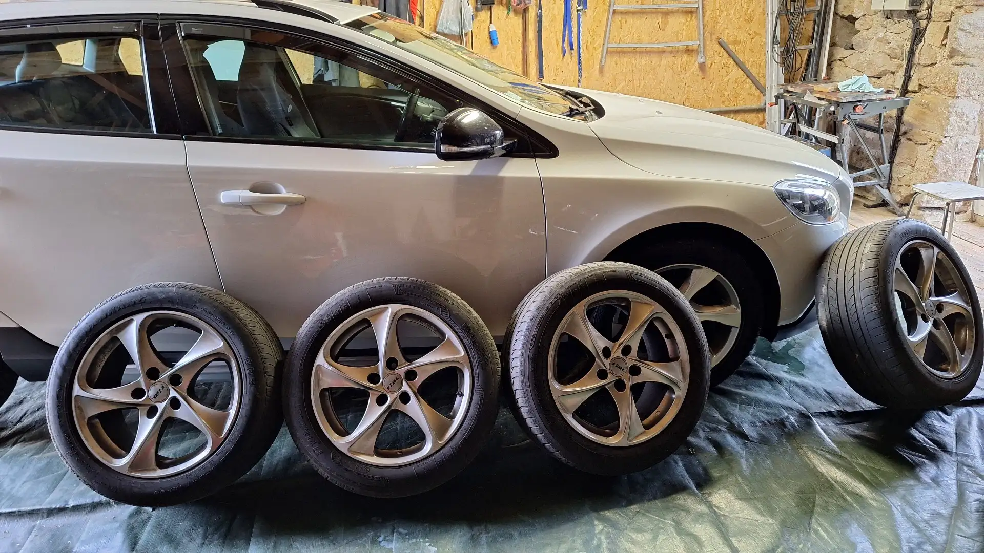 Volvo V40 Cross Country V40 Cross Country D3 150cv Geartronic A Alb - 1