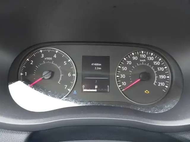Renault Master view 9
