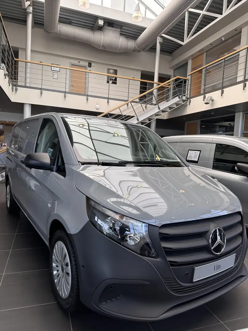 Mercedes-Benz Vito 116 CDI PRO L2 9G-Tronic Grau - 1