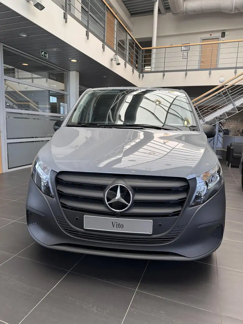 Mercedes-Benz Vito 116 CDI PRO L2 9G-Tronic Grau - 2