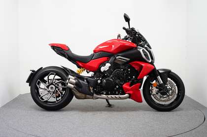 Ducati Diavel V4