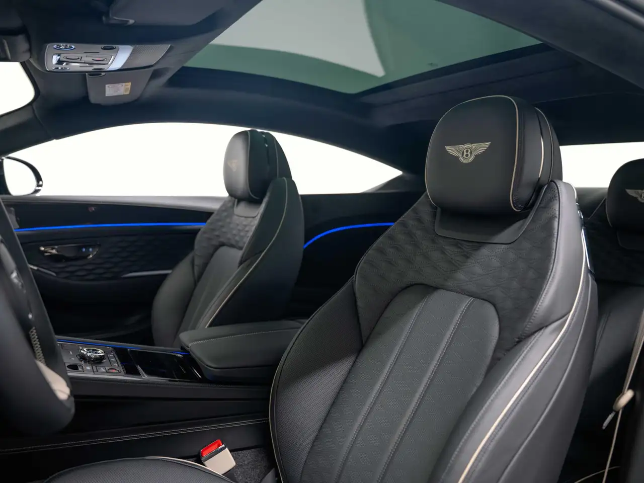 Bentley Continental GT 2026 — фото 14