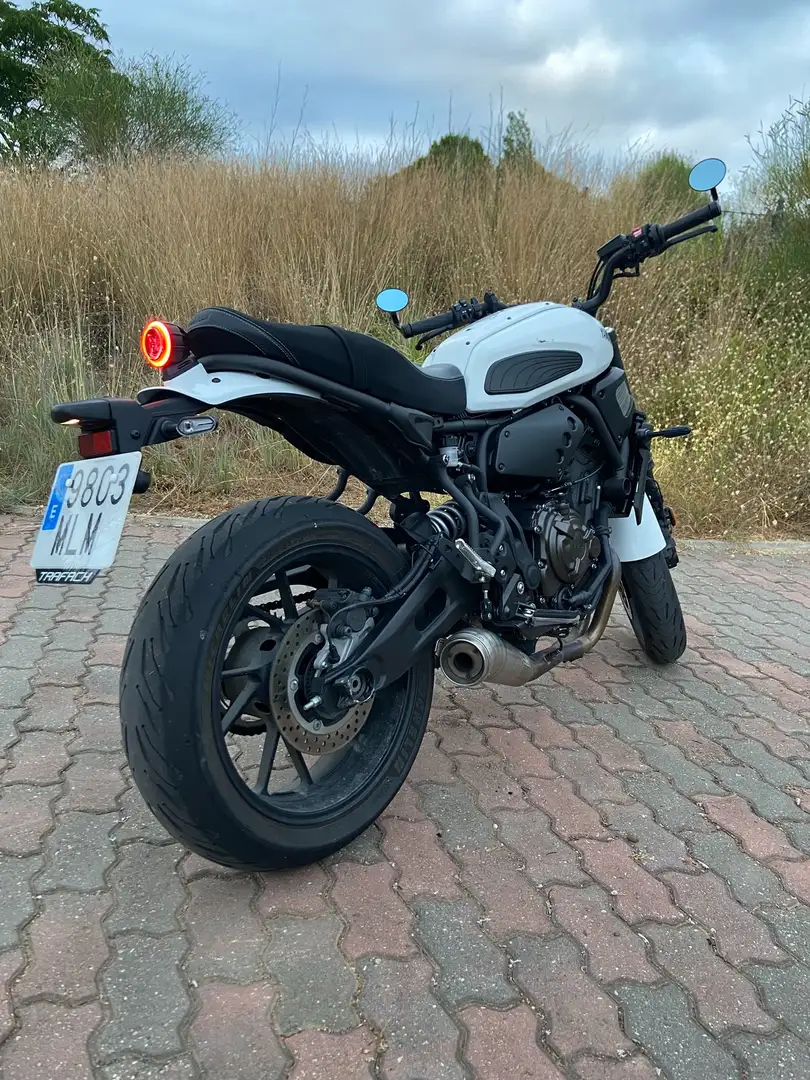Yamaha XSR 700 35 KW Biały - 2