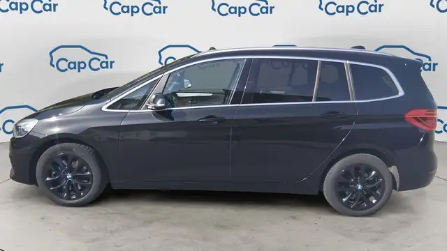 BMW 2 Series view 2