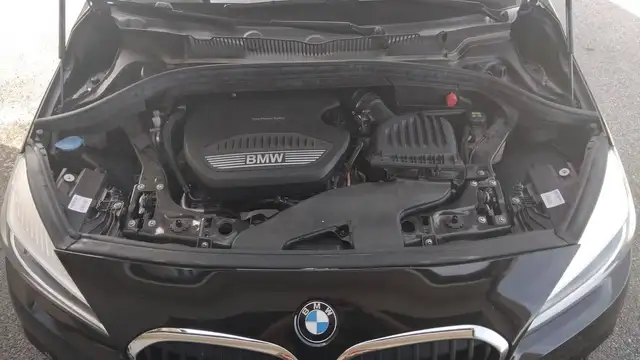 BMW 2 Series view 15