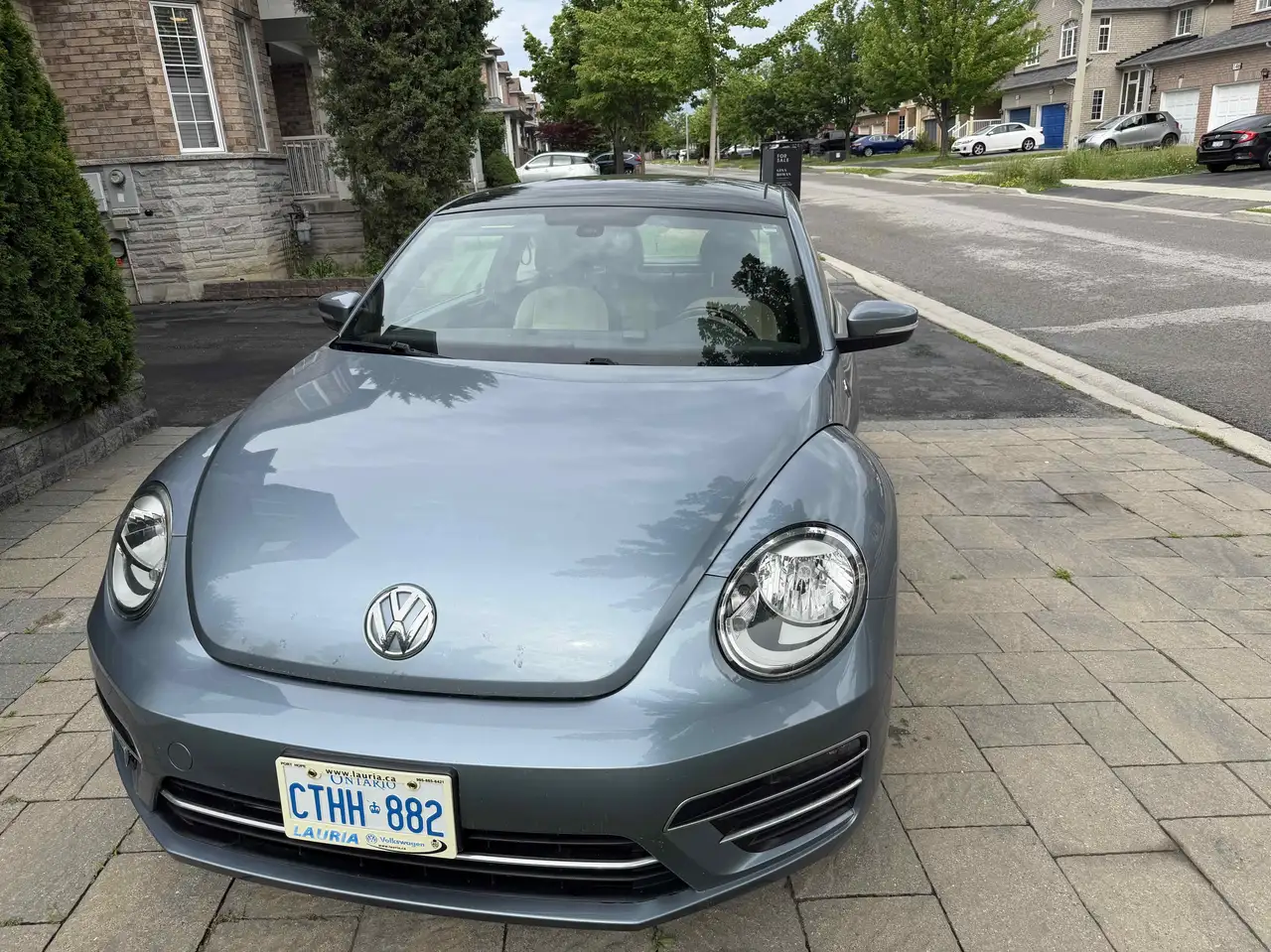 Volkswagen Beetle photo Volkswagen Beetle