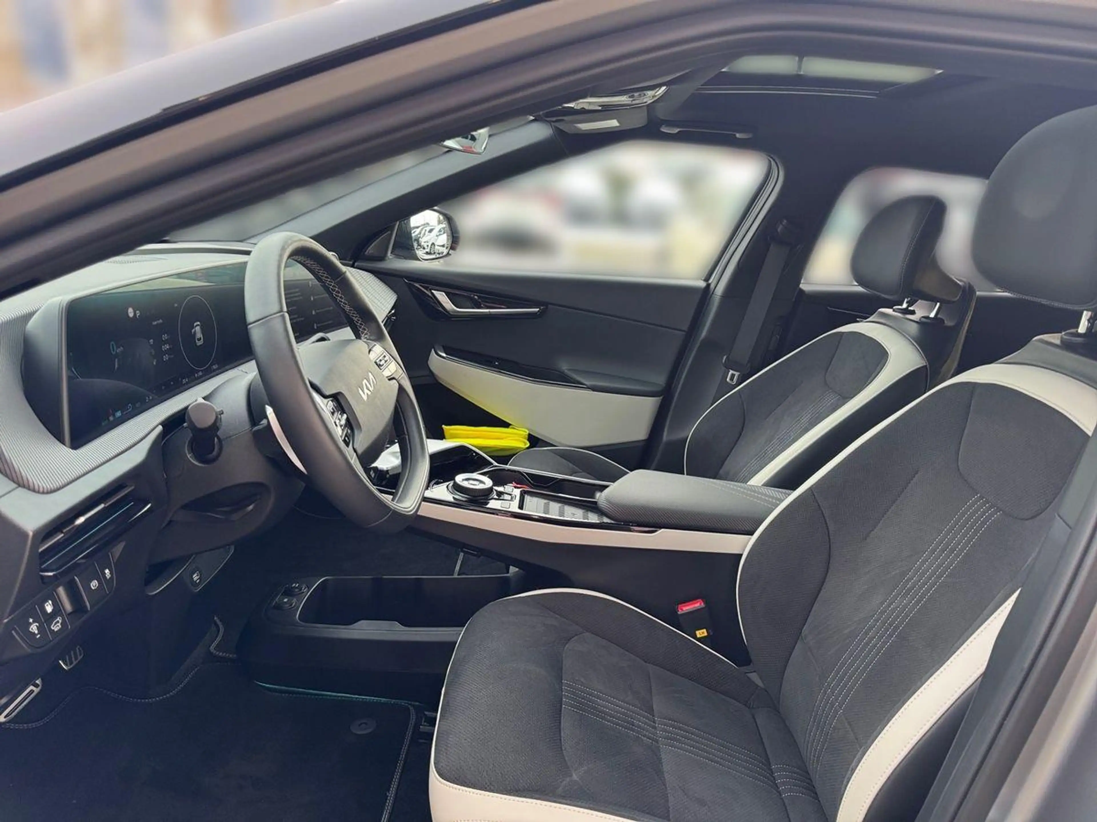 Kia EV6 77.4 AWD GT-Line WP Glasdach Ass+ Sound Des — photo 8