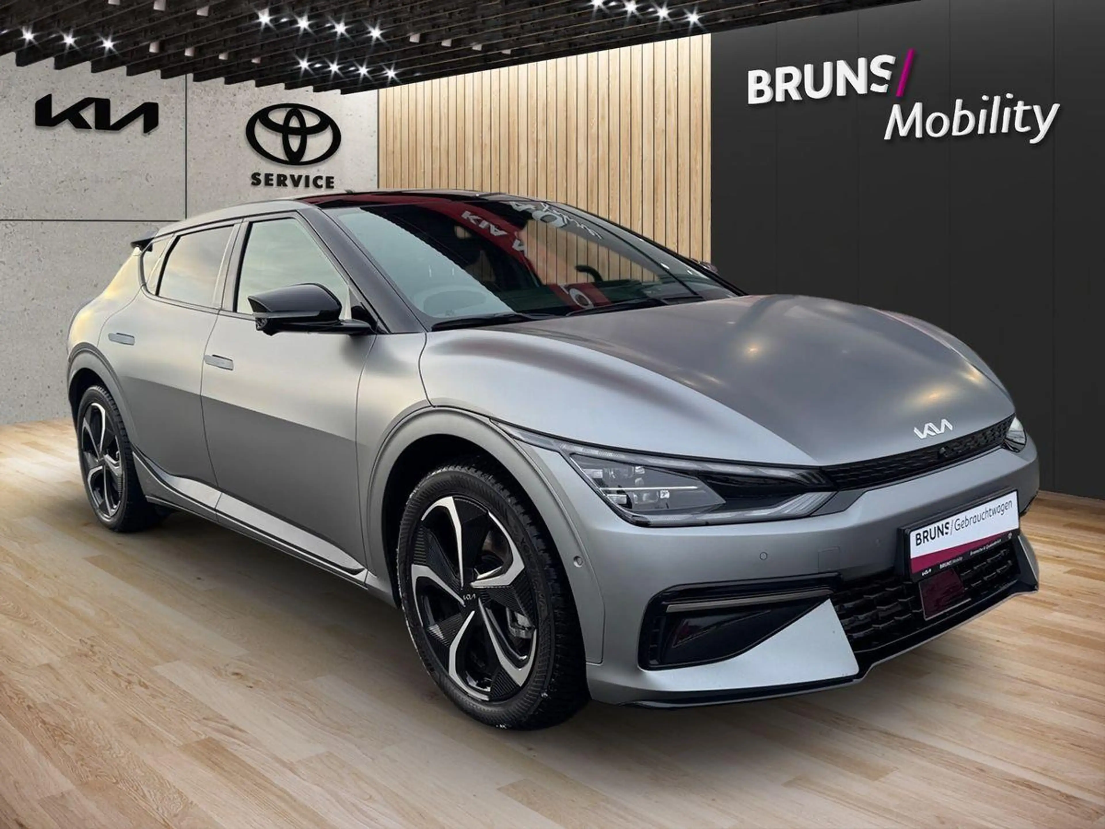 Kia EV6 77.4 AWD GT-Line WP Glasdach Ass+ Sound Des — photo 3
