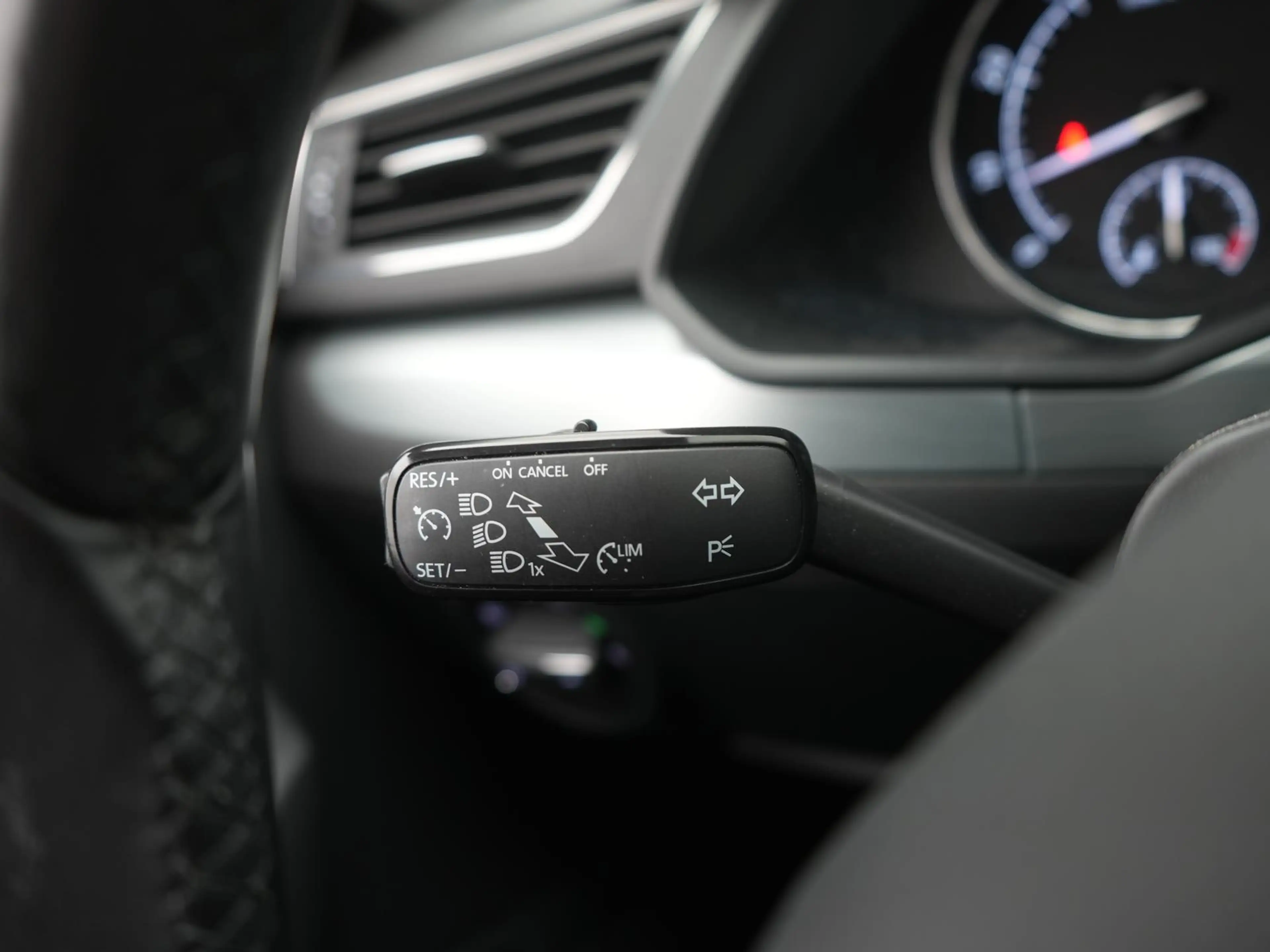 Skoda Superb Ambition BI-XENON,KLIMA,WINTER,KAM,TEMPO, — photo 13