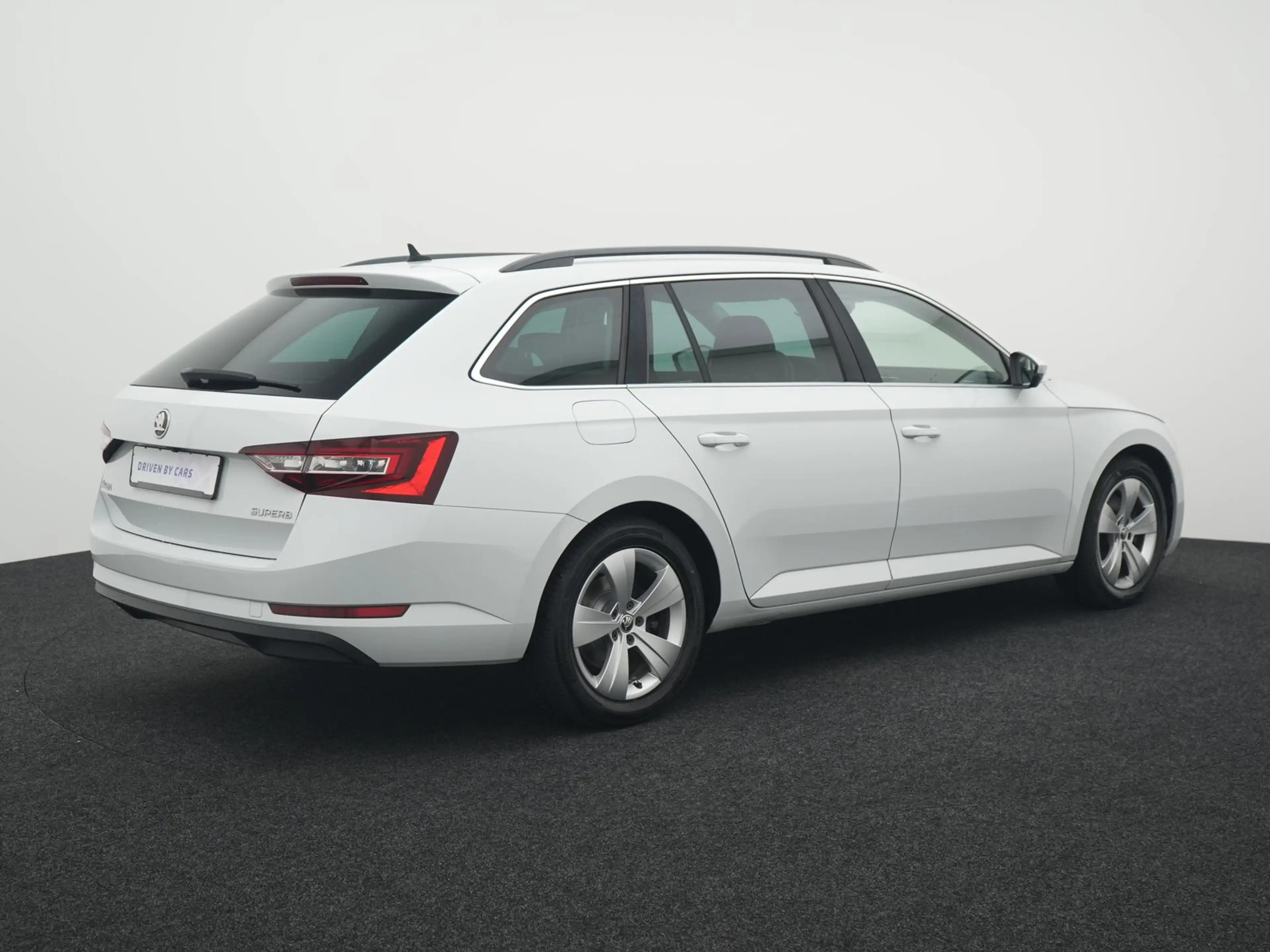 Skoda Superb Ambition BI-XENON,KLIMA,WINTER,KAM,TEMPO, — photo 4