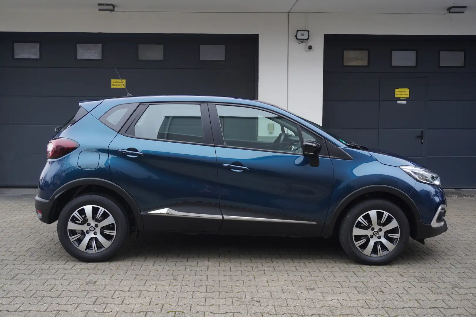 Renault Captur 1.2 TCe Experience EDC LED+PDC+KLIMA+ALU+Org.54Tkm Blau - 2