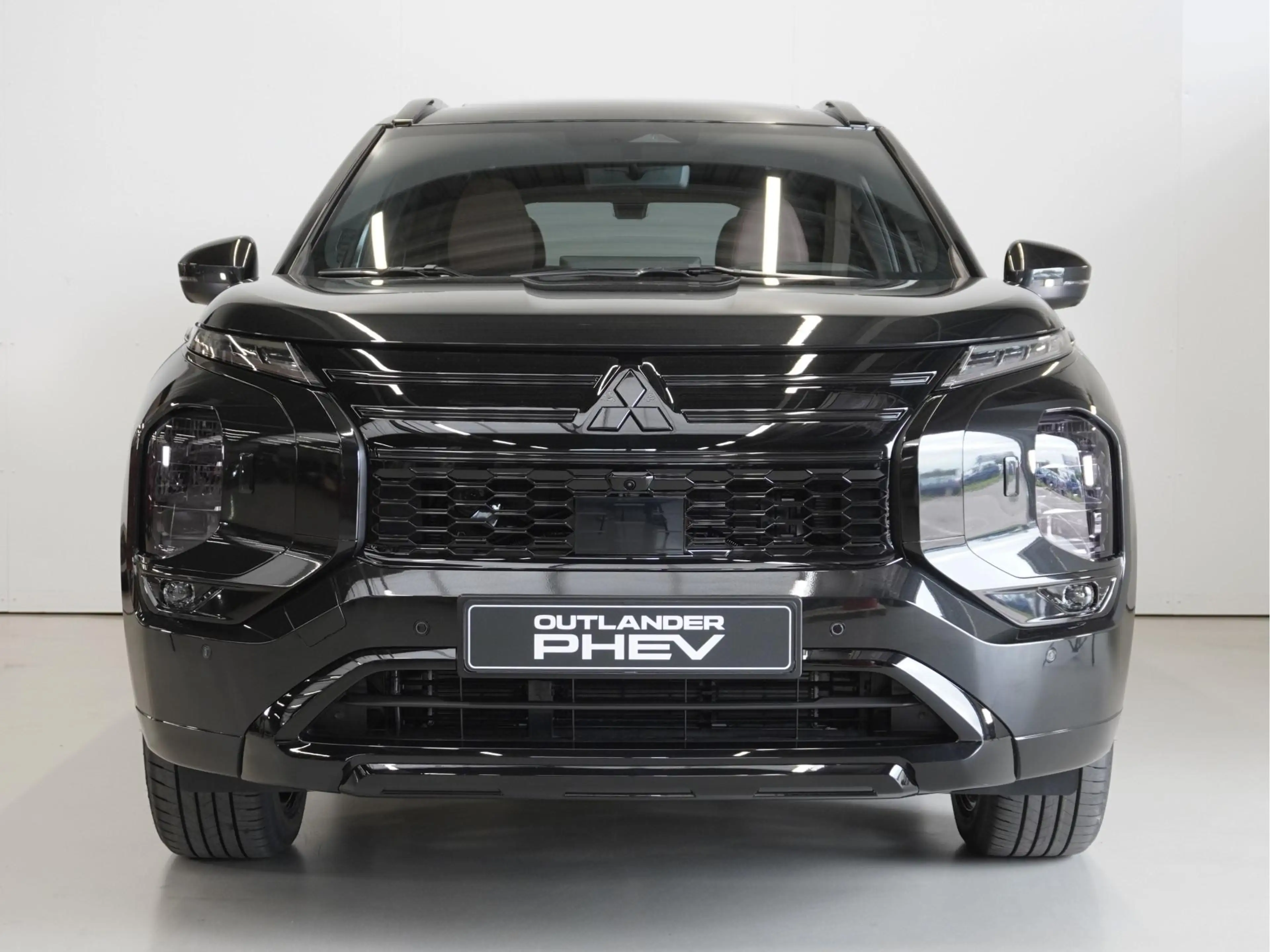 Mitsubishi Outlander 2.4 PHEV Black Edition | Actieprijs | Special | He — photo 8