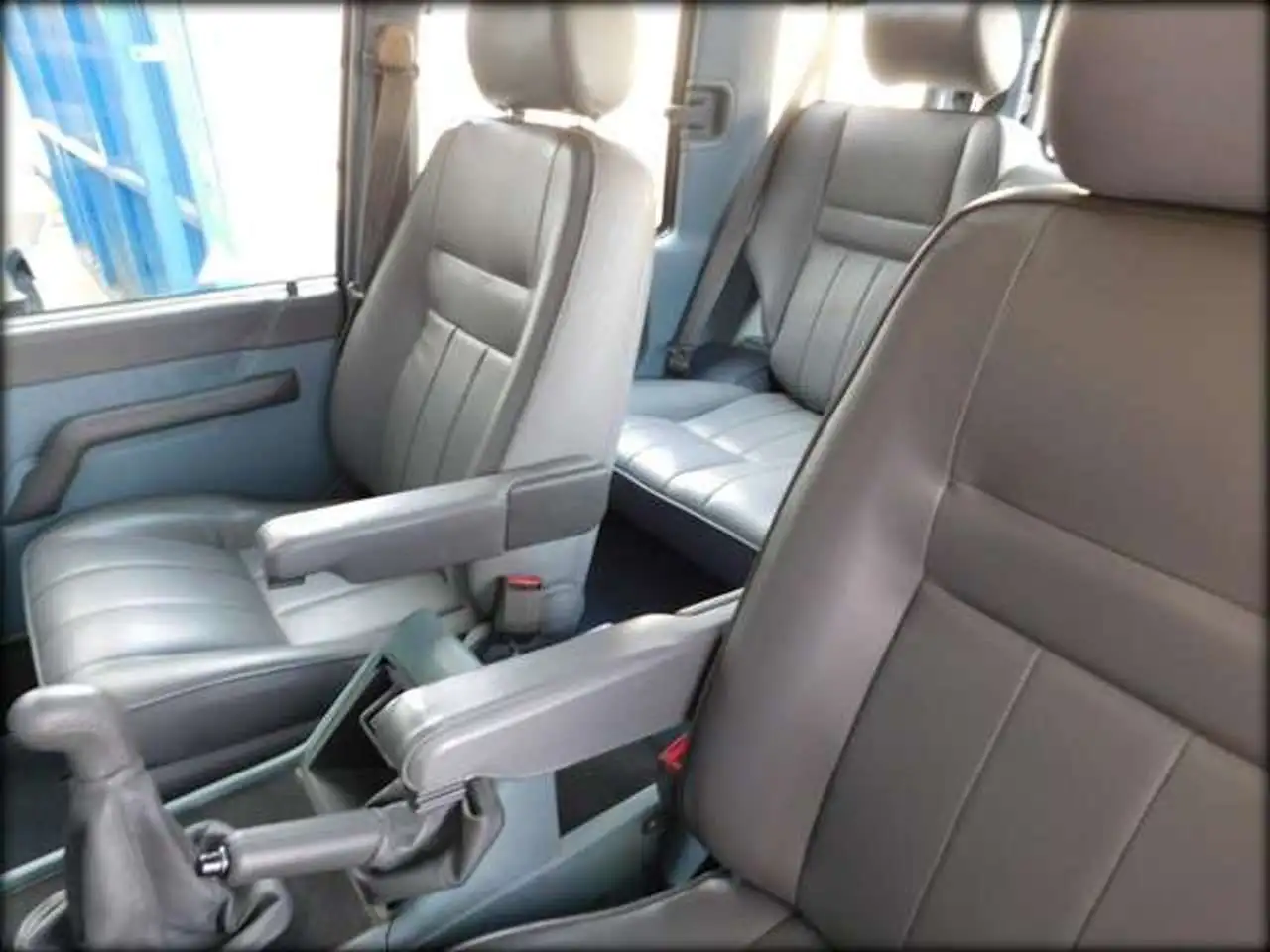 Land Rover Discovery 2.5 Base TDI, foto 4