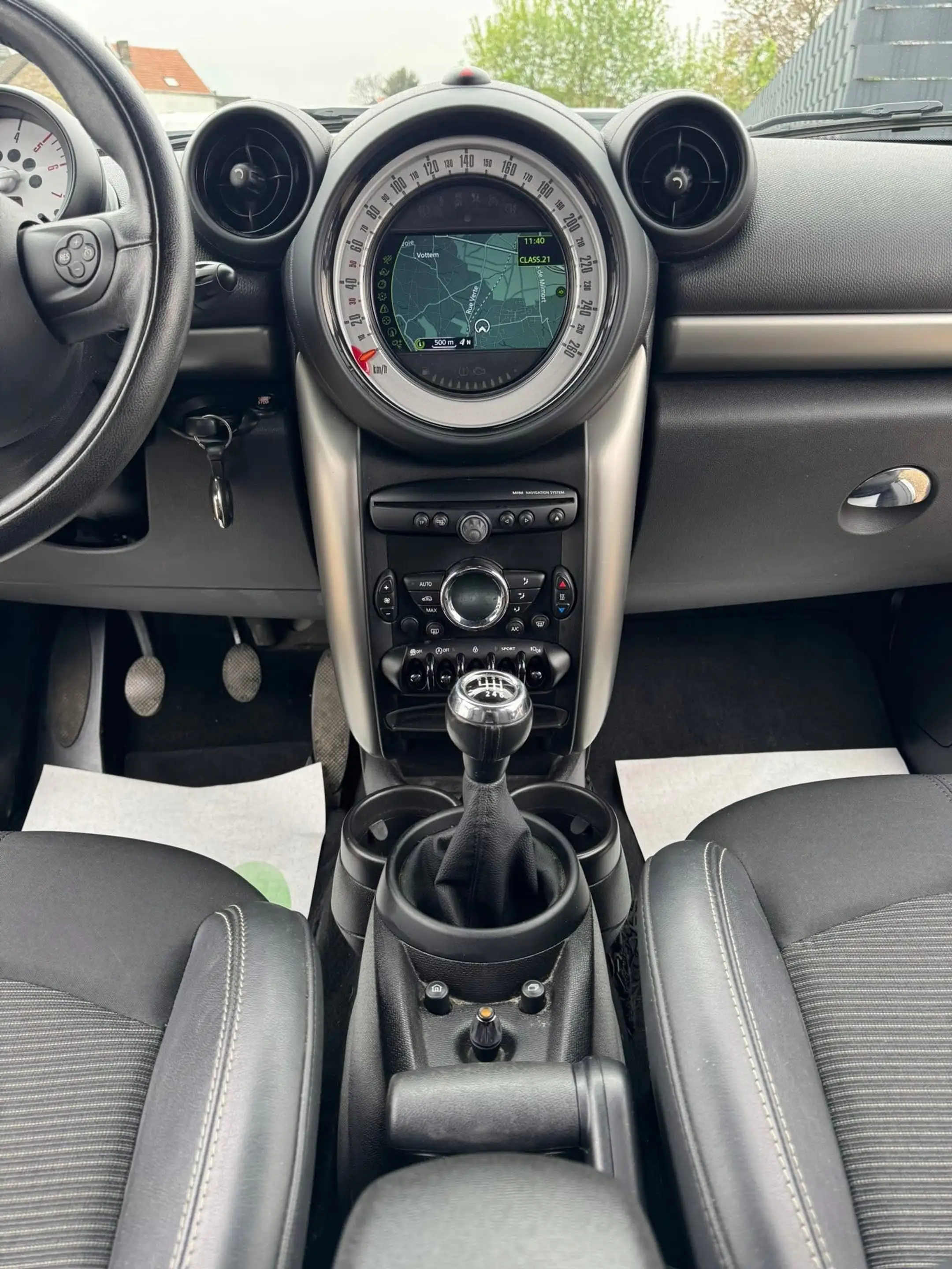 MINI Cooper D Countryman 1.6 DPF **12 mois de garantie** — photo 13