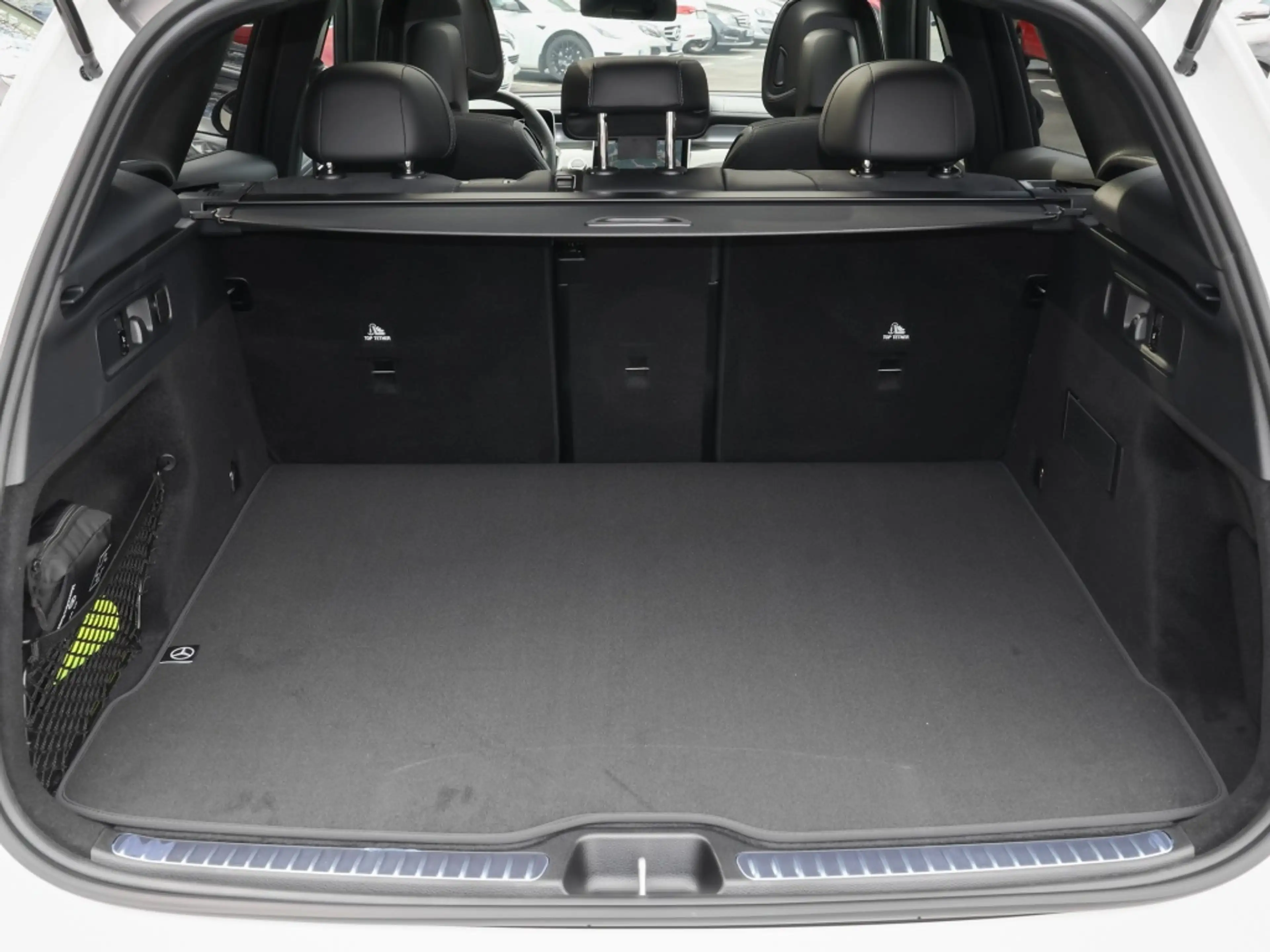 Mercedes-Benz GLC 200 d 4MA AMG-Sport/Pano/Distr/Memo/AHK/360° — photo 15