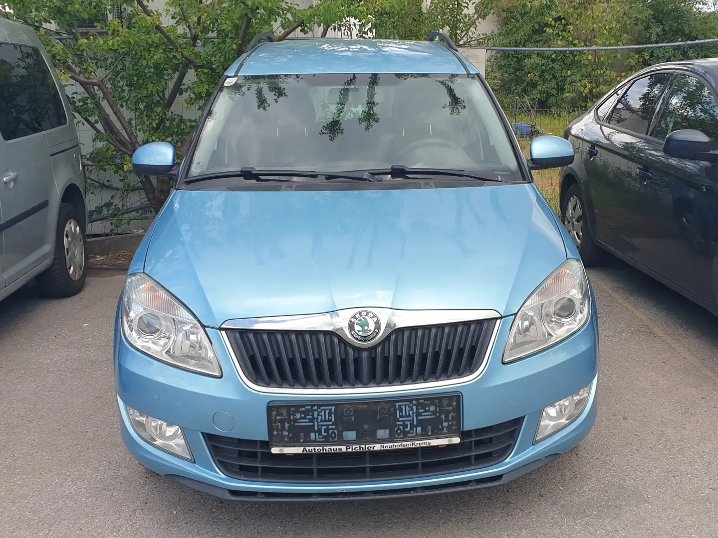 Skoda Roomster Roomster Family+ 1,2 Family+ Blau - 1