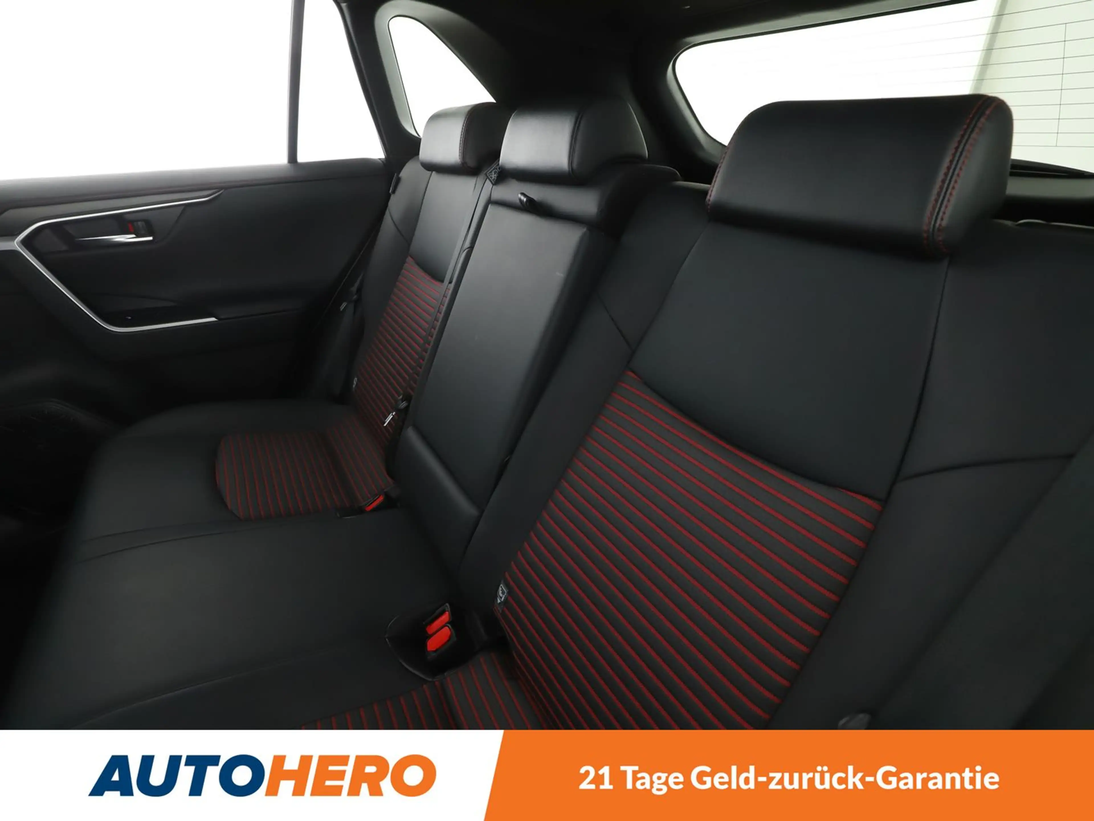 Suzuki Across 2.5 Plug-in Hybrid Comfort+ E-Four Aut*ACC*CAM*PDC — photo 14