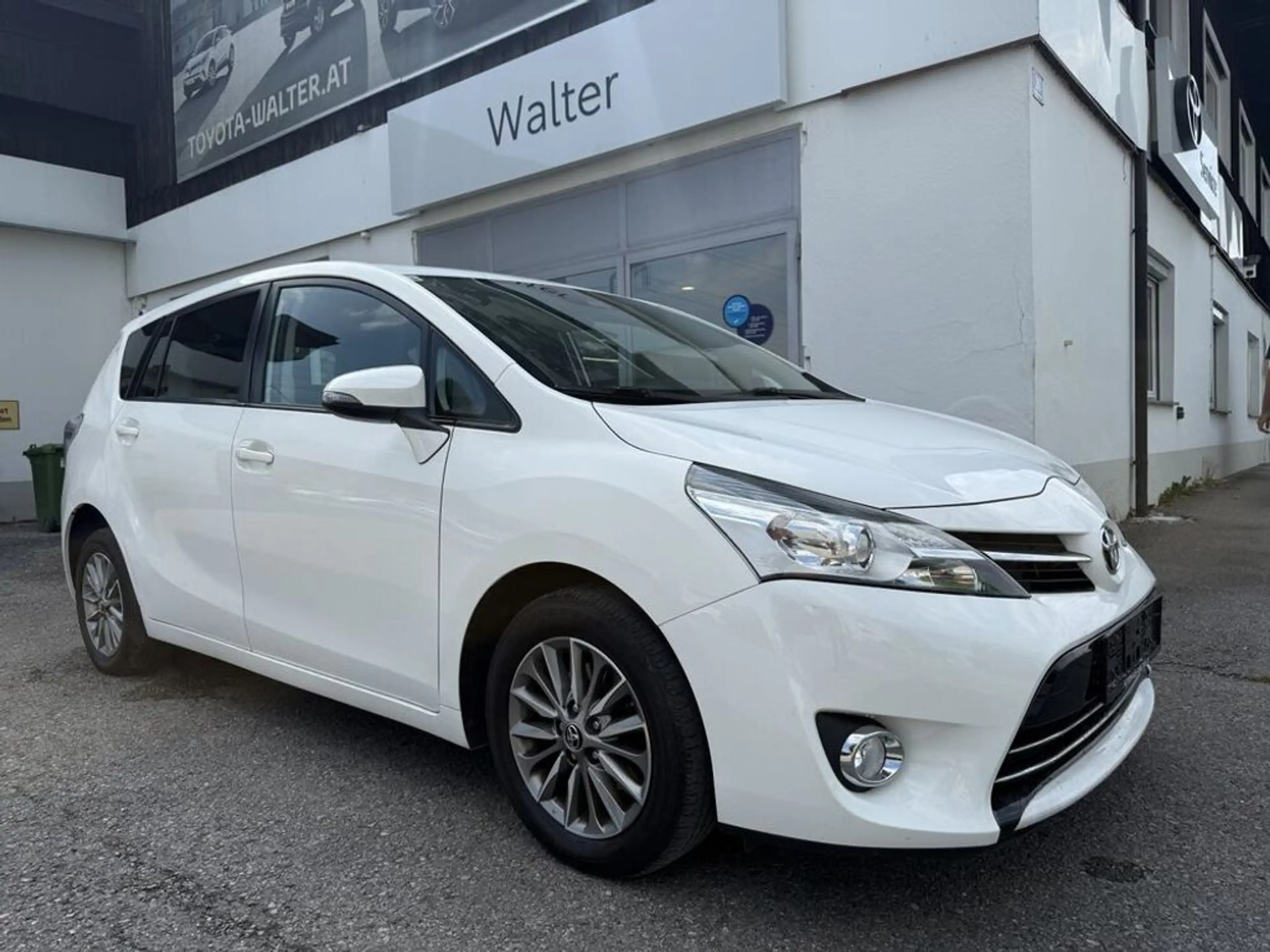 Toyota Verso Edition 45