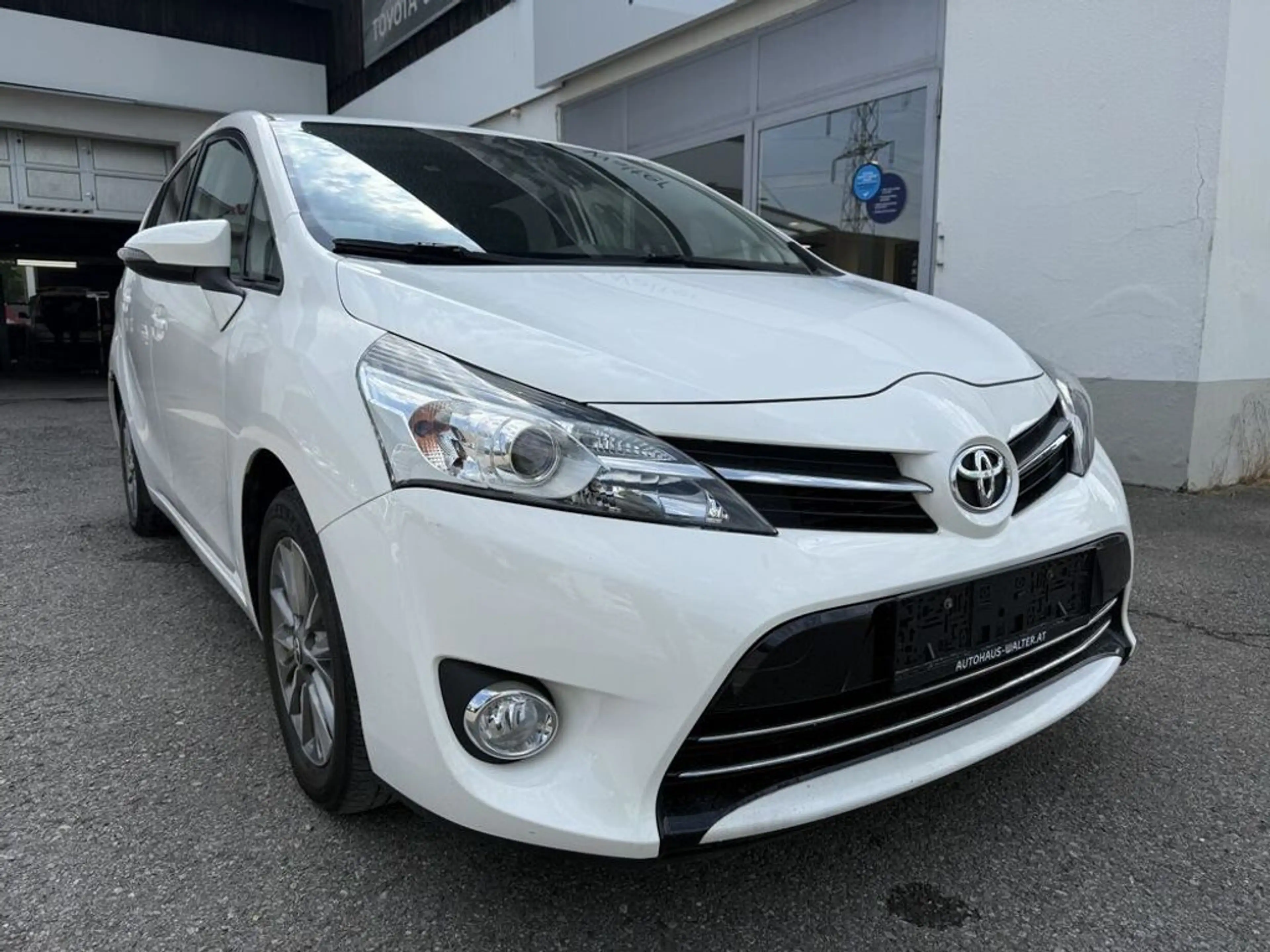 Toyota Verso Edition 45 — photo 2