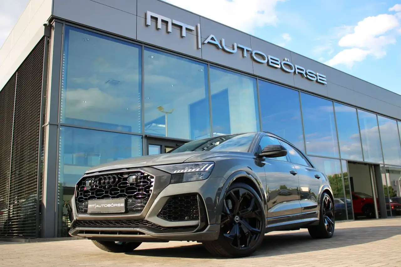 Audi RS Q8