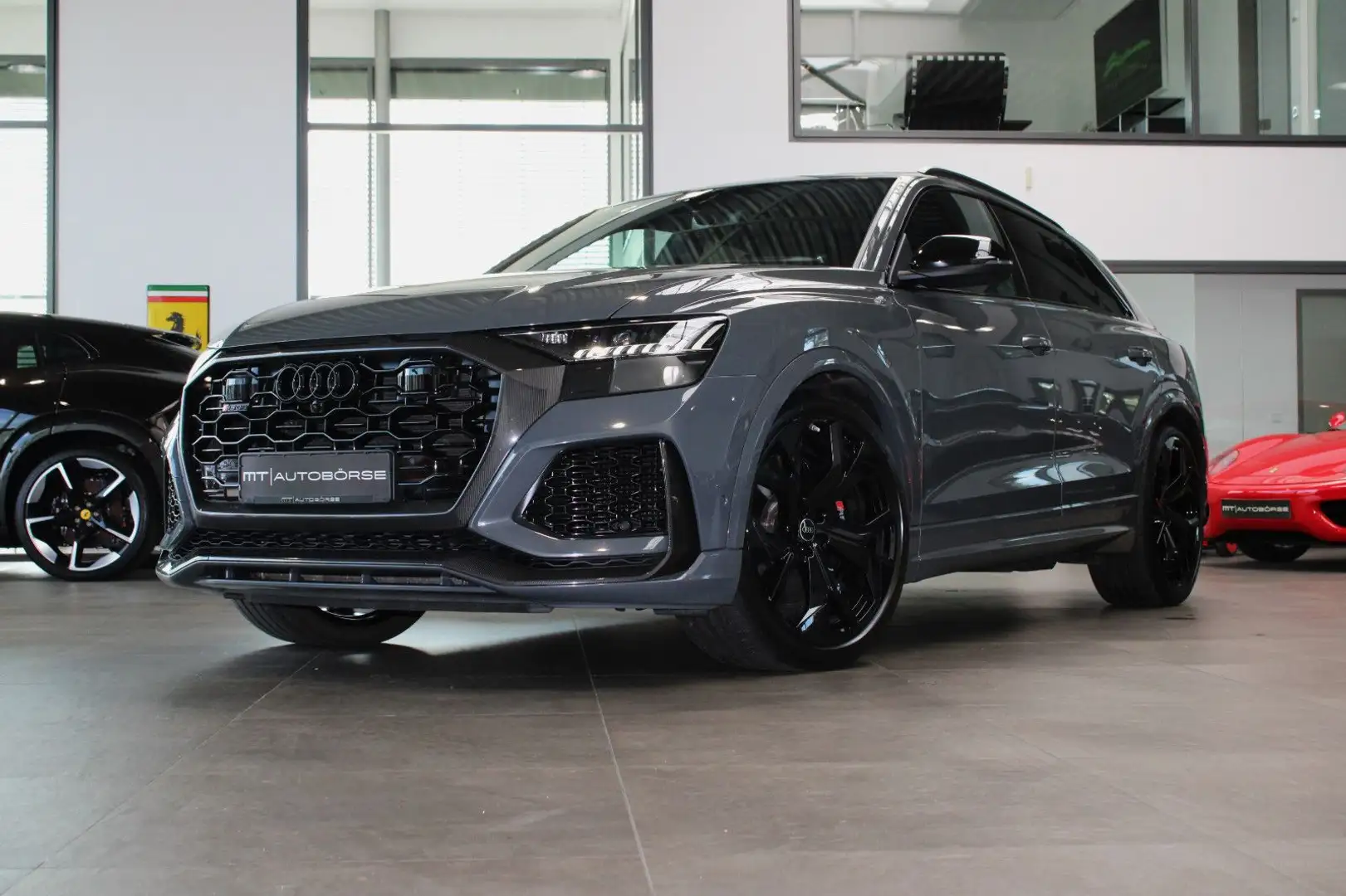 Audi RS Q8 100% INDIVIDUAL CARBON+B&O+RS-PAKET+PANO+23 Szary - 2
