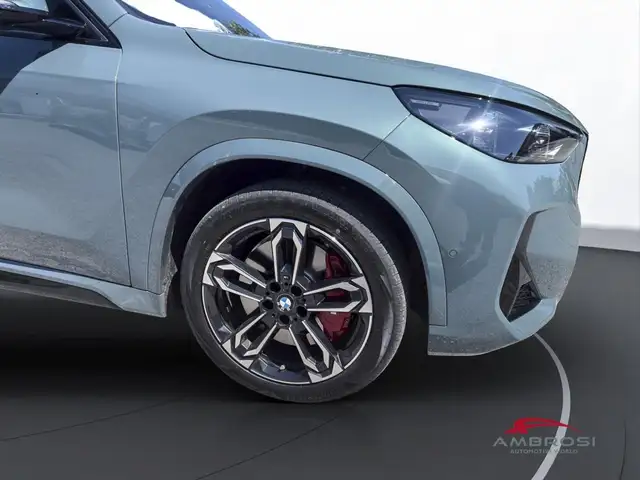 BMW X1 view 12