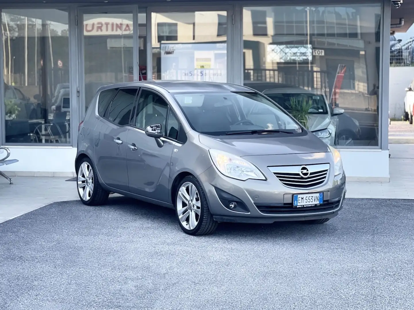 Opel Meriva 1.4 Benzina 120CV E5 Neo. - 2012 Gris - 1