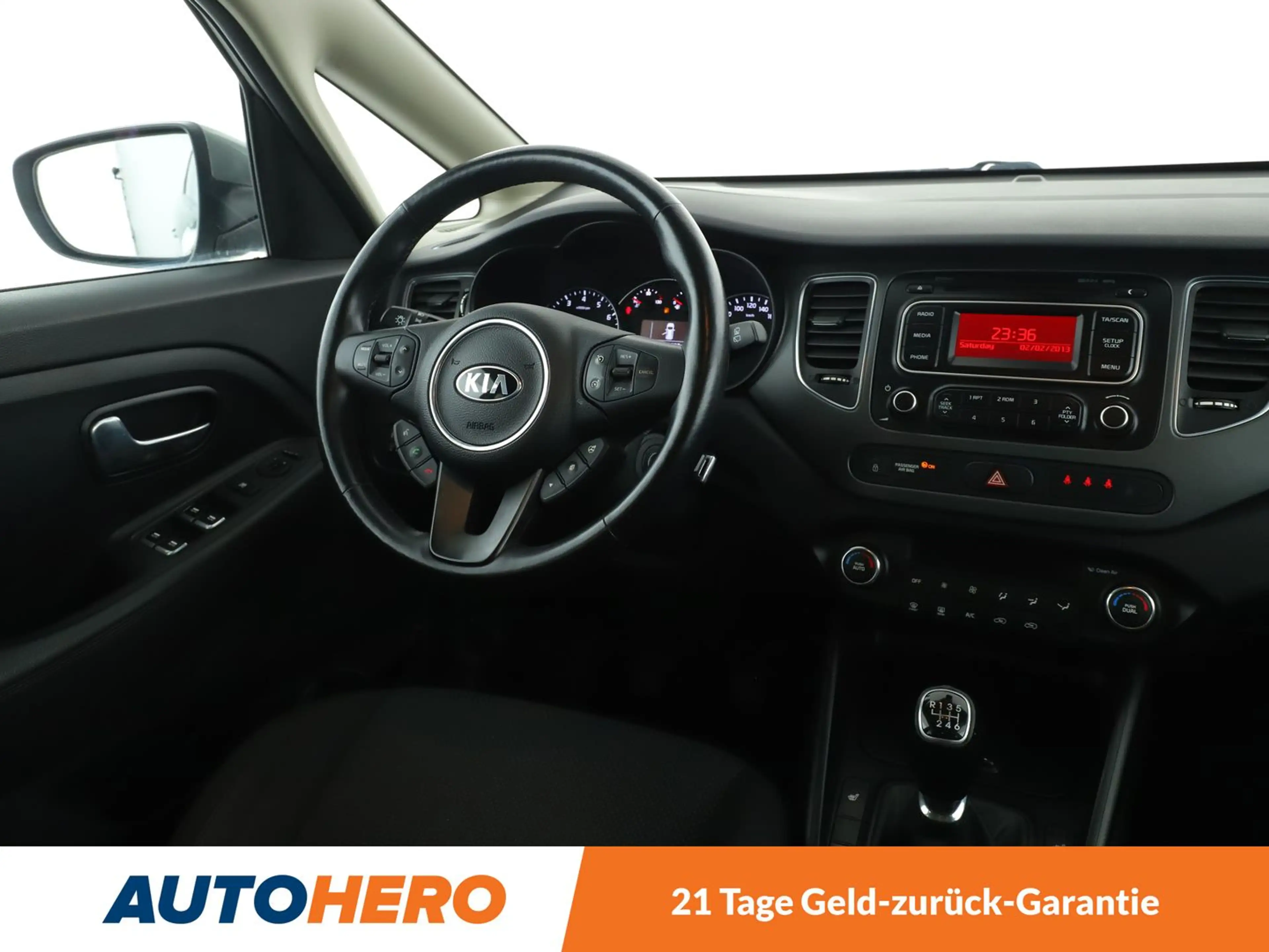 Kia Carens 1.6 GDI FIFA World Cup Edition*TEMPO*PDC*SHZ* — photo 13