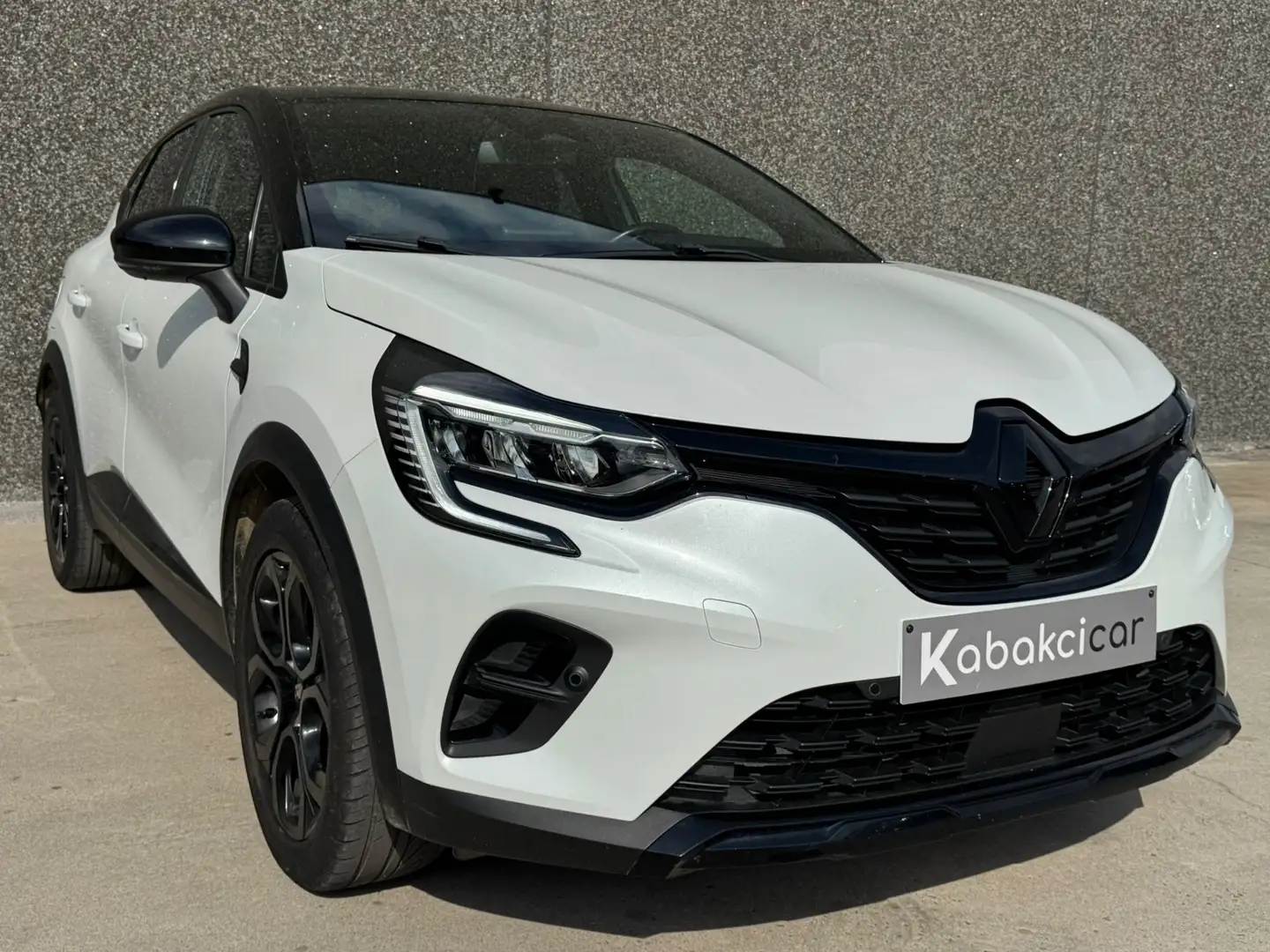 Renault Captur Captur 1.33 TCe MHEV//CARPLAY/GPS/GARANTIE 12M Blanc - 1