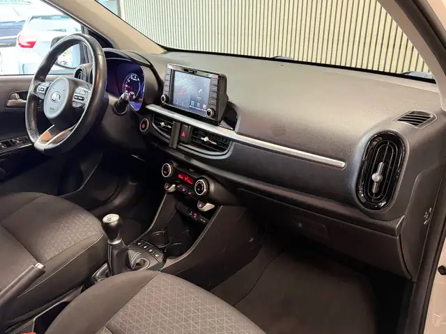 Kia Picanto view 7