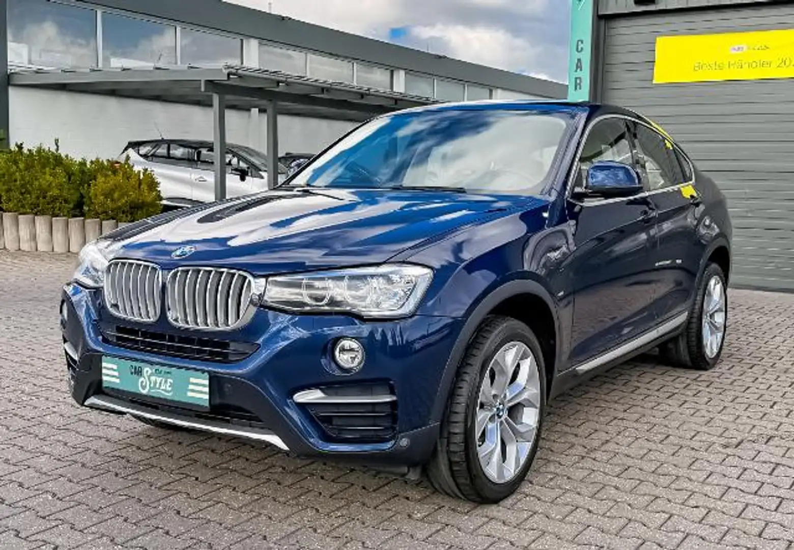BMW X4 xDrive 20d xLINE RFK NAVI SHZ LED Azul - 1