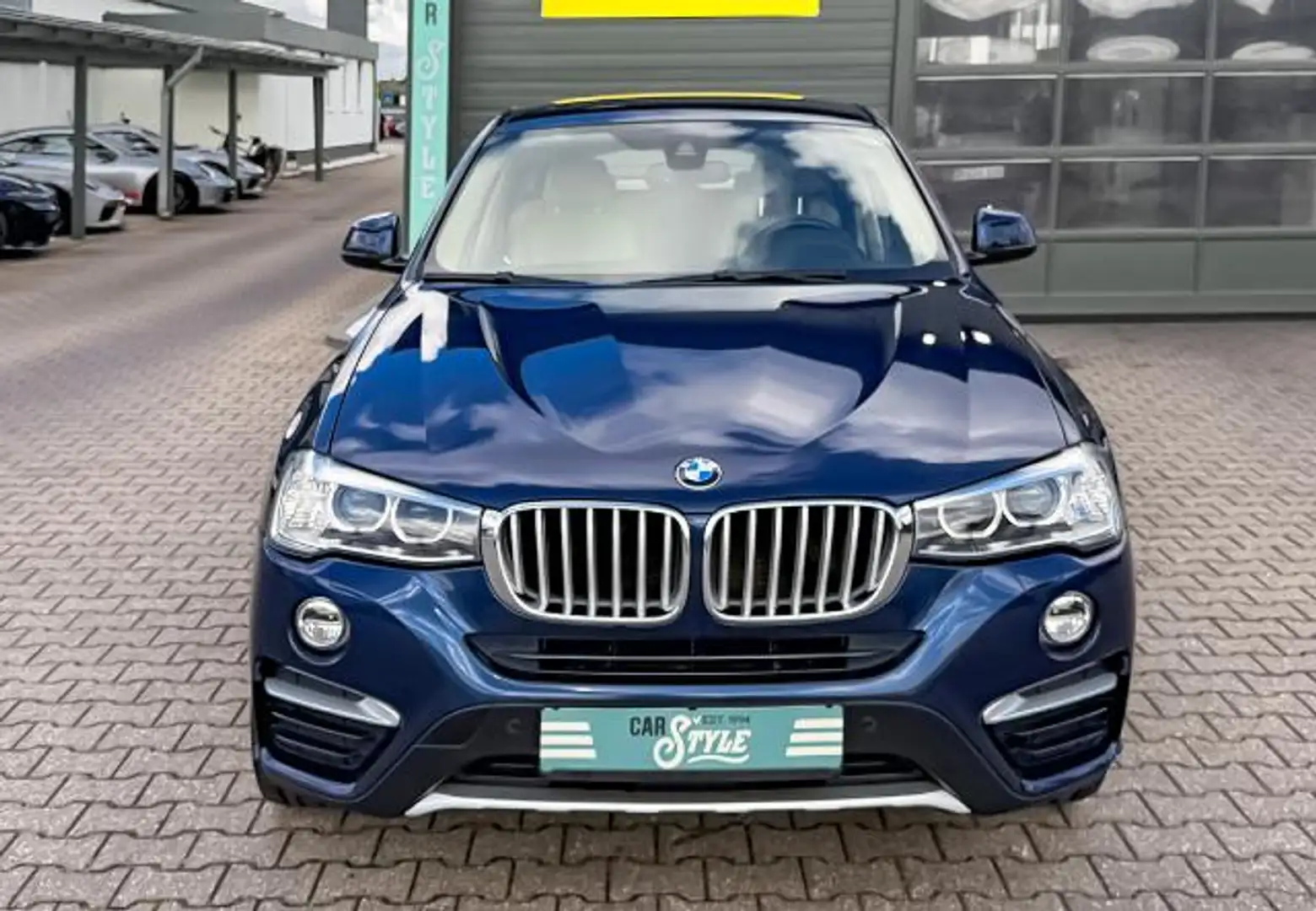 BMW X4 xDrive 20d xLINE RFK NAVI SHZ LED Azul - 2
