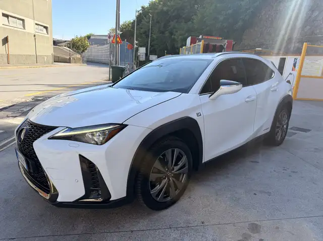 Lexus UX 250h 2.0 HYBRID F SPORT 4WD 184 CV