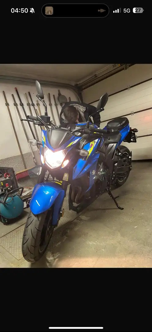 Suzuki GSX 750 - 1