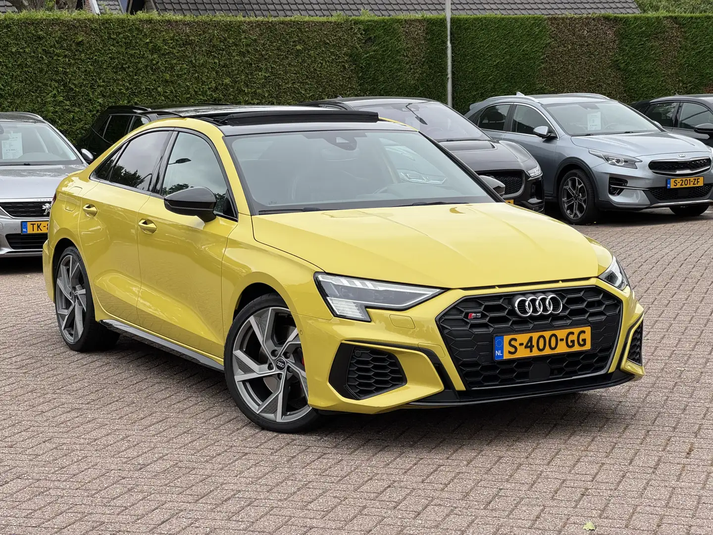 Audi S3 Limousine 2.0 TFSI quattro Edition One / Panoramad Galben - 1