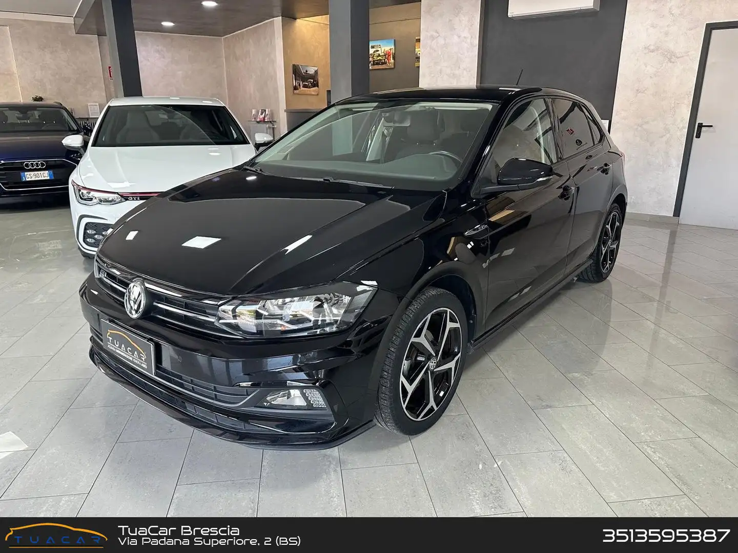 Volkswagen Polo R Line NEOPATENTATI 1.0 MPI EVO Zwart - 1